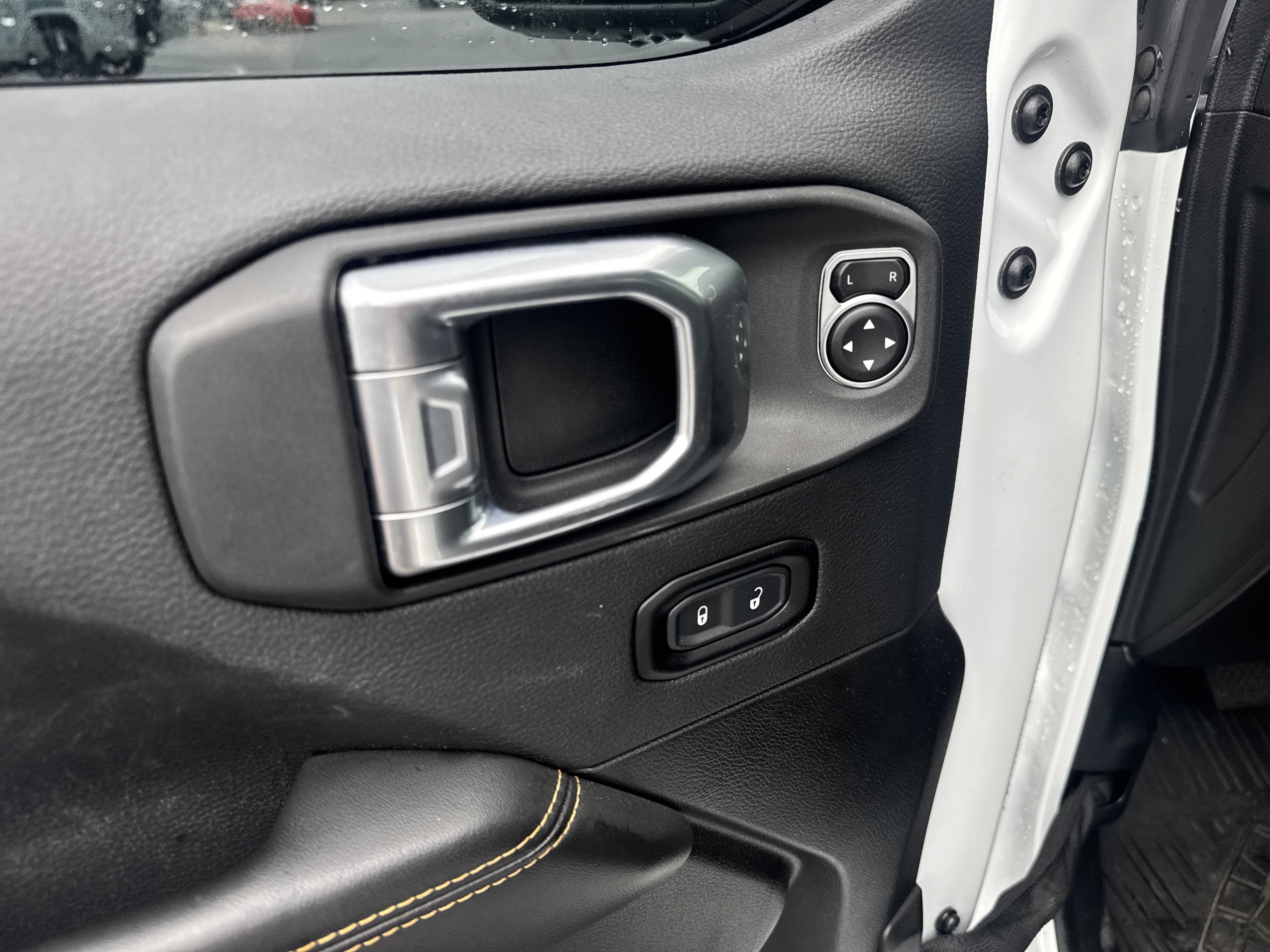 2024 Jeep Wrangler 4-Door Sahara 4x4