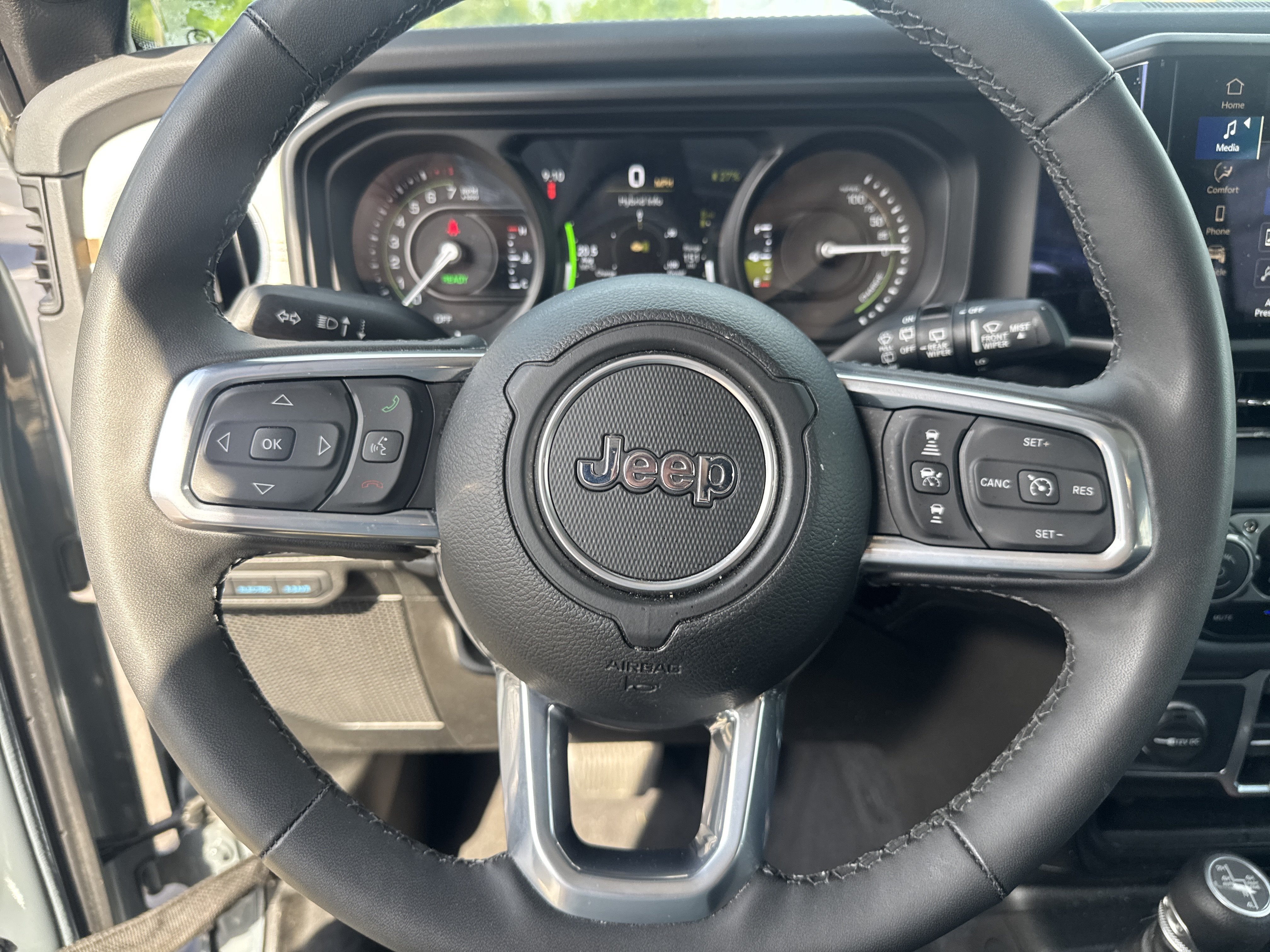 2025 Jeep Wrangler 4xe Sahara 4xe
