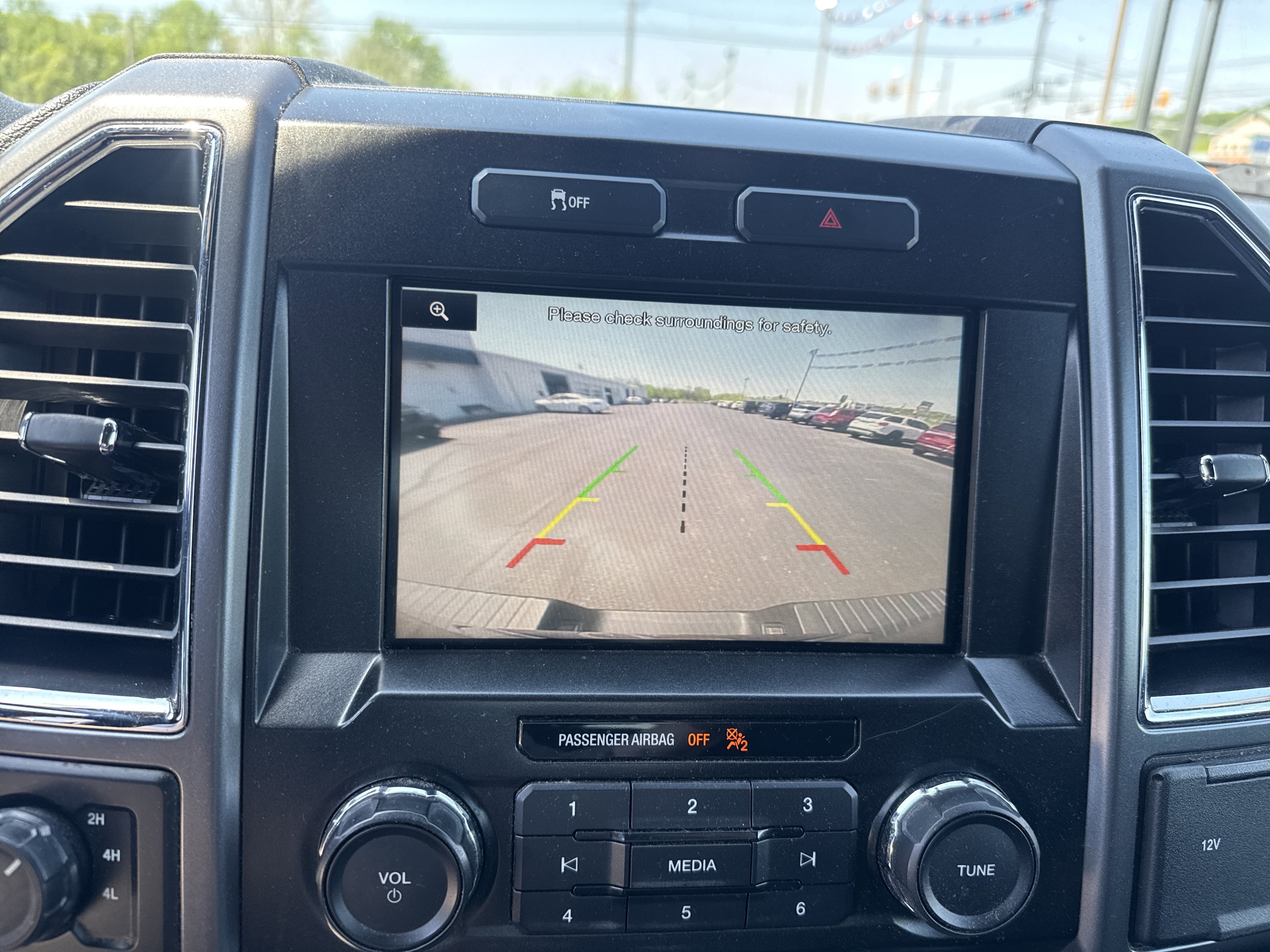 2015 Ford F-150 XLT w/HD Payload Pkg