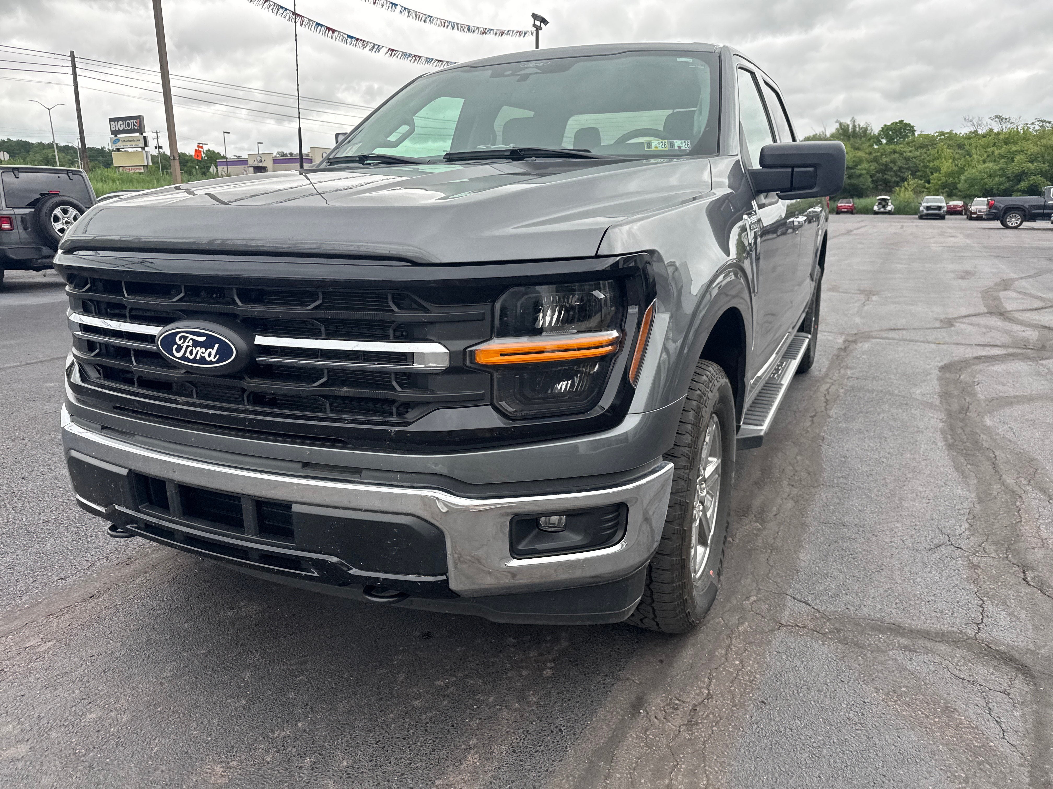 2025 Ford F-150 XLT