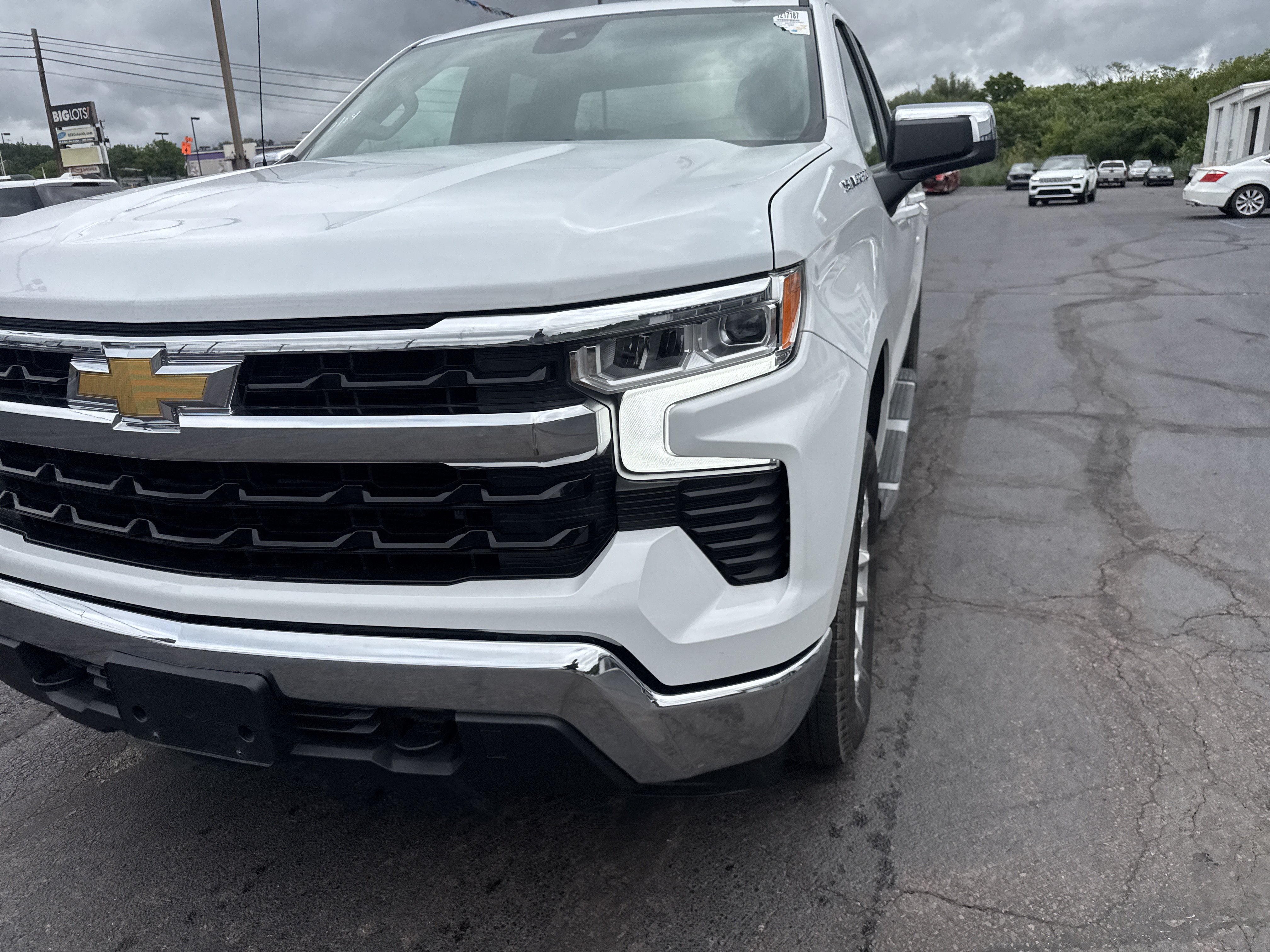 2023 Chevrolet Silverado 1500 LT (2FL)