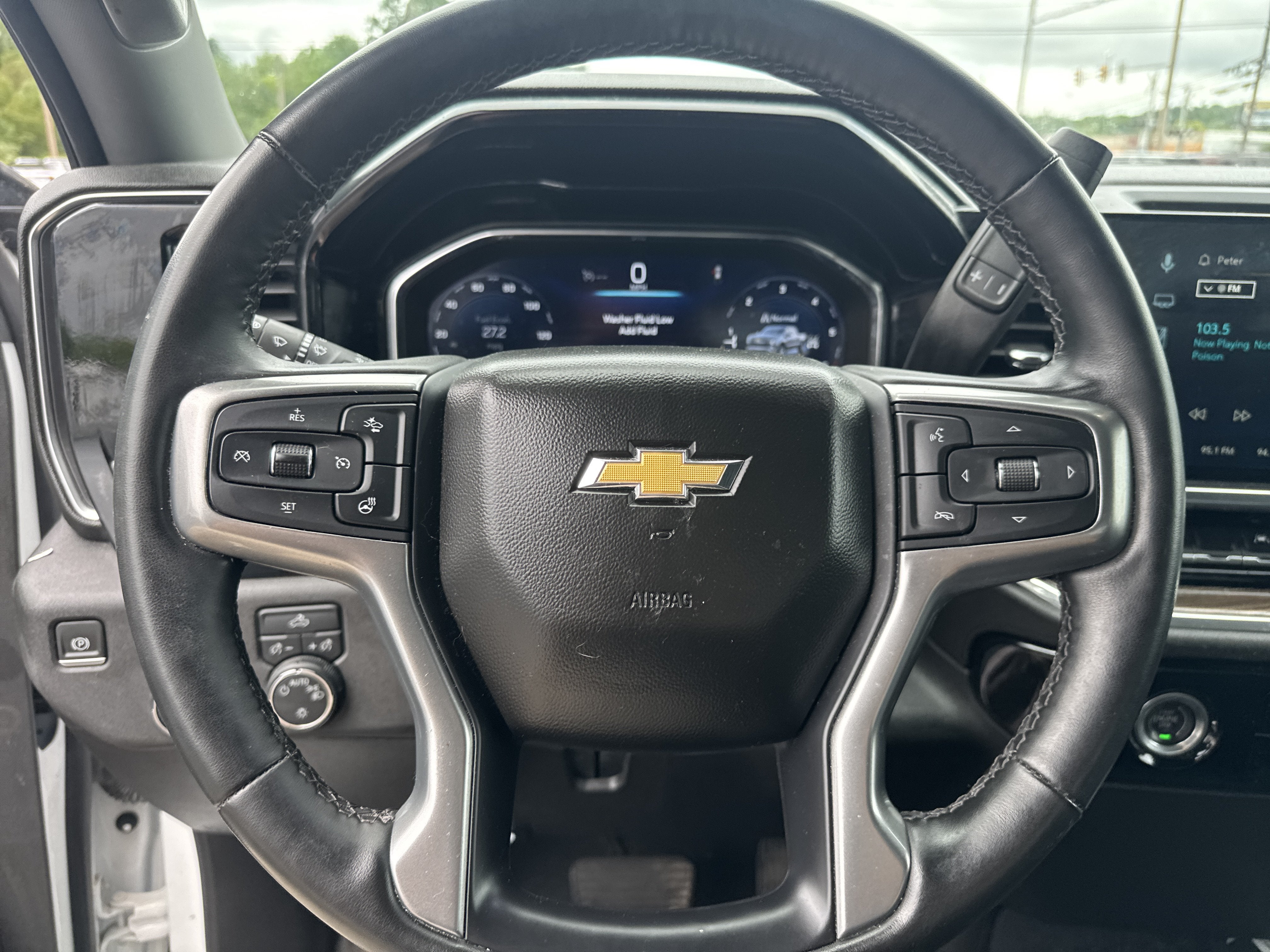 2023 Chevrolet Silverado 1500 LT (2FL)