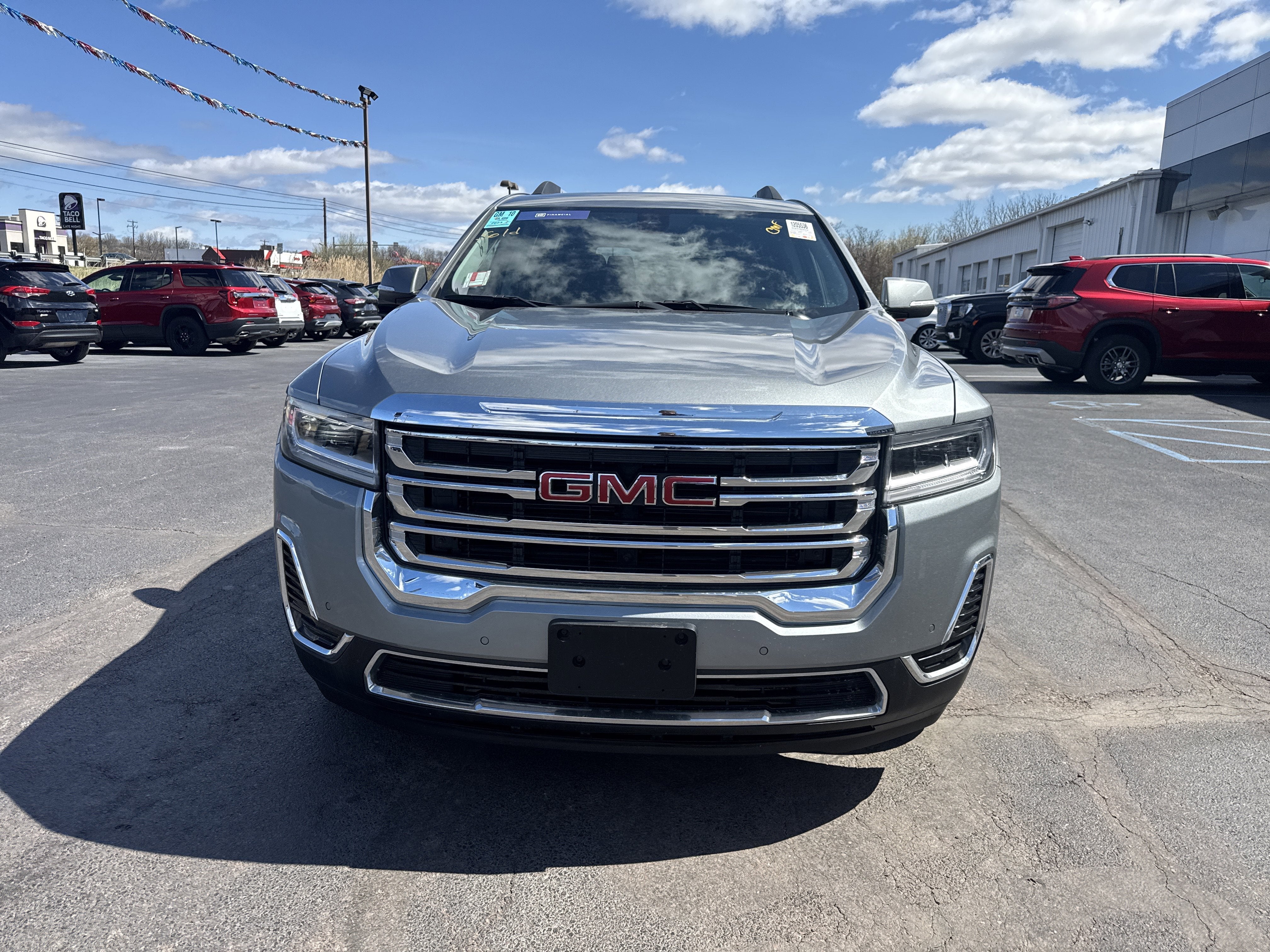 2023 GMC Acadia SLE