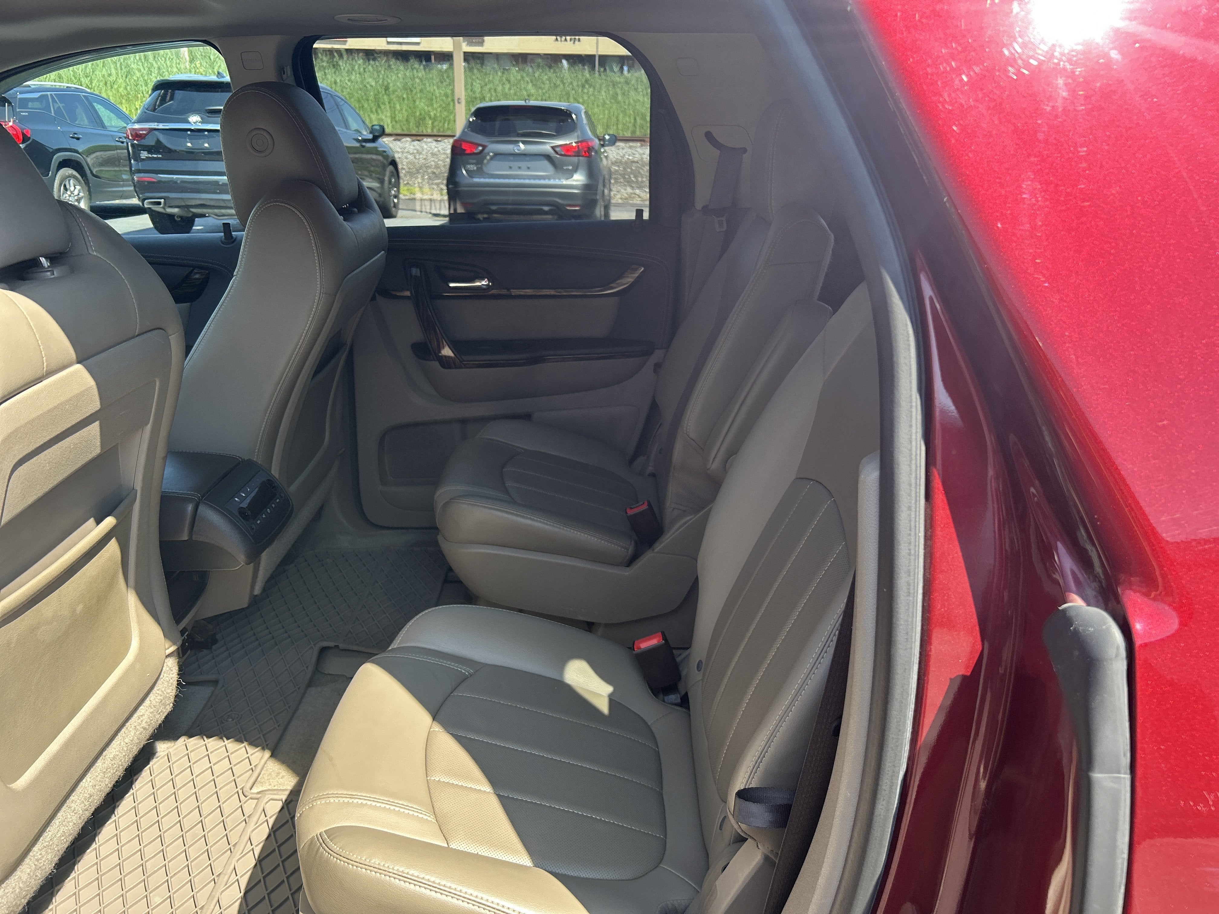 2016 GMC Acadia Denali