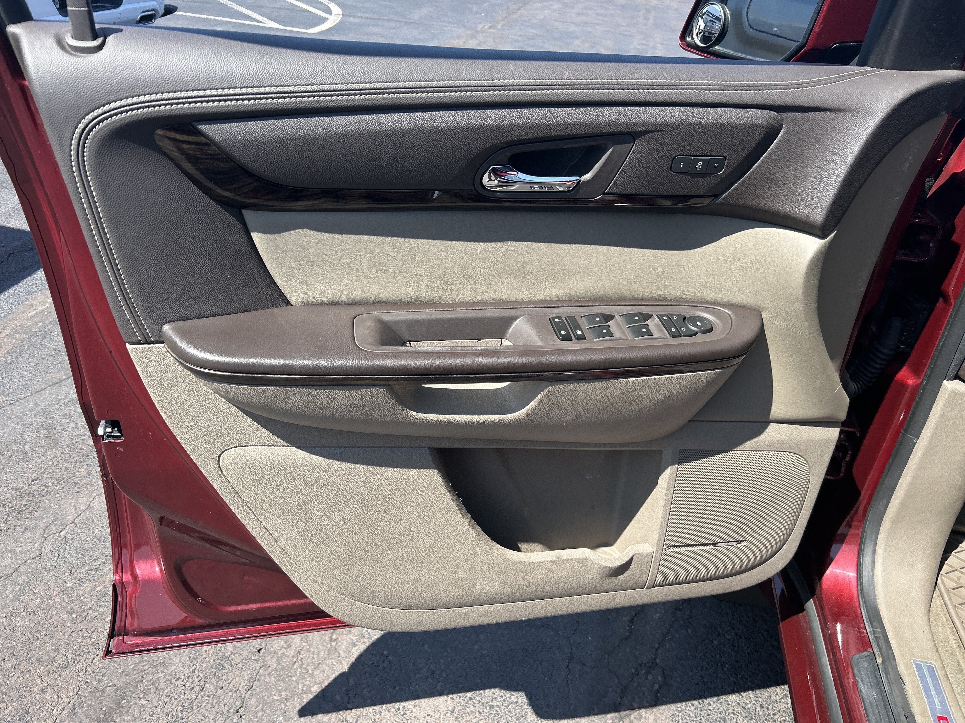 2016 GMC Acadia Denali