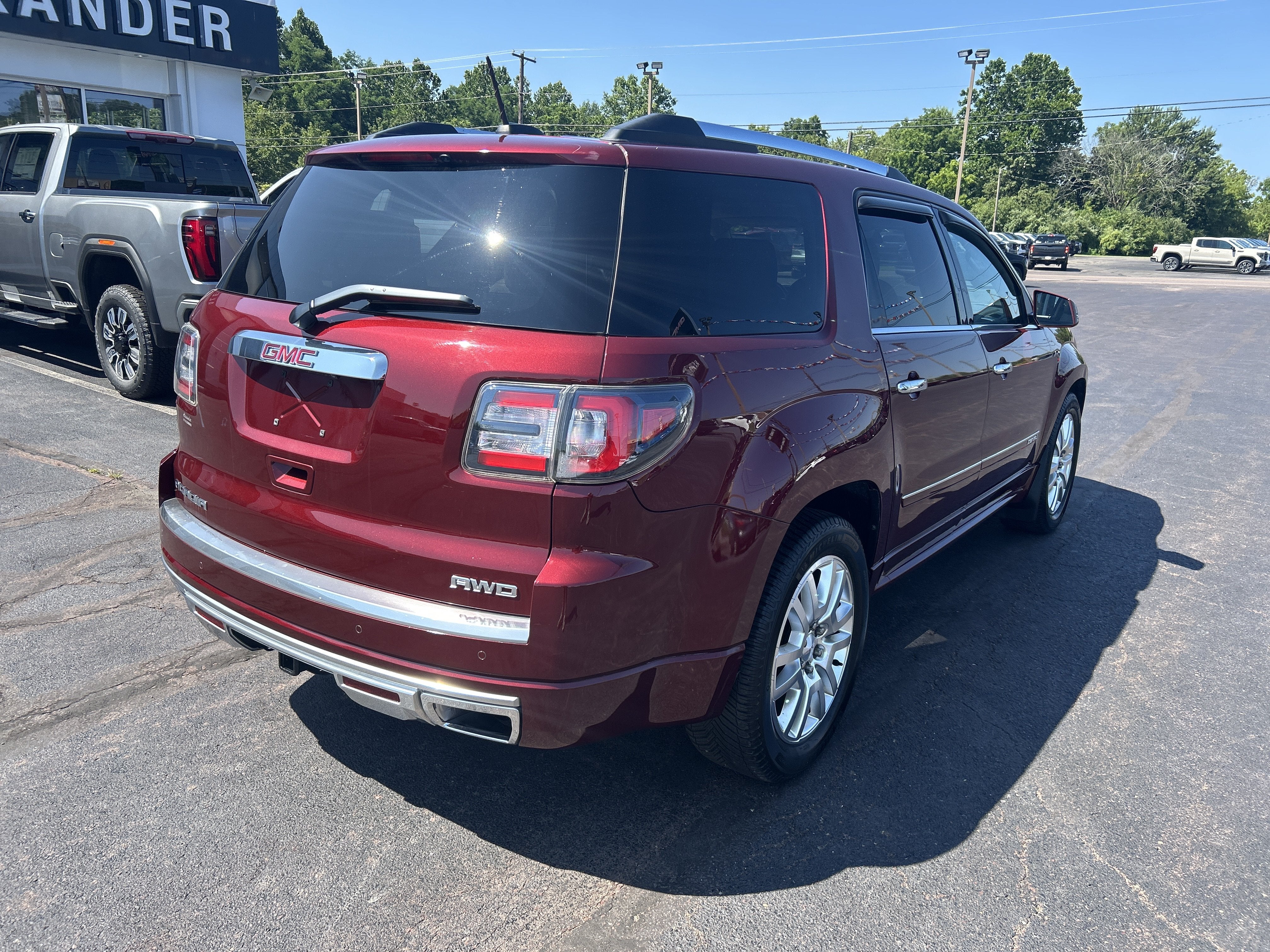 2016 GMC Acadia Denali