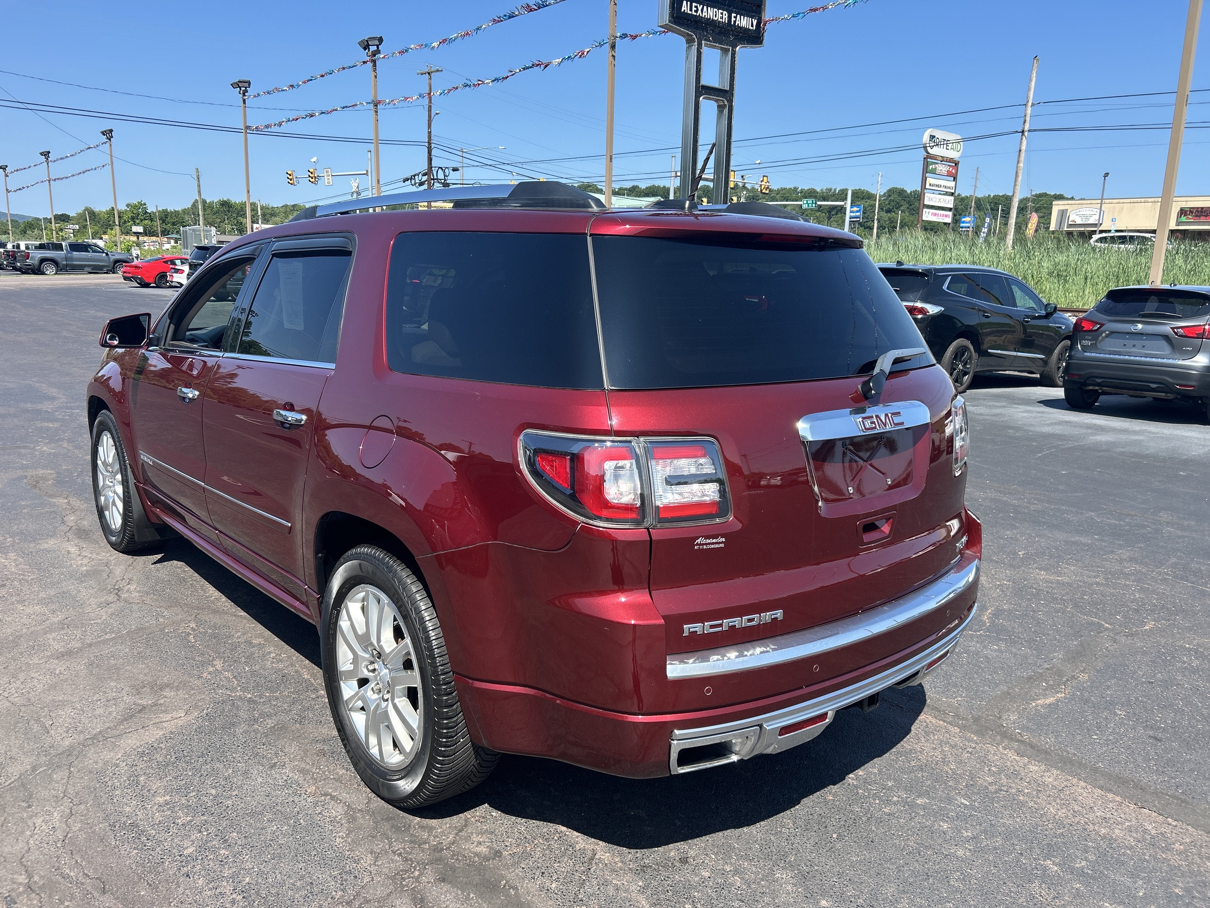 2016 GMC Acadia Denali