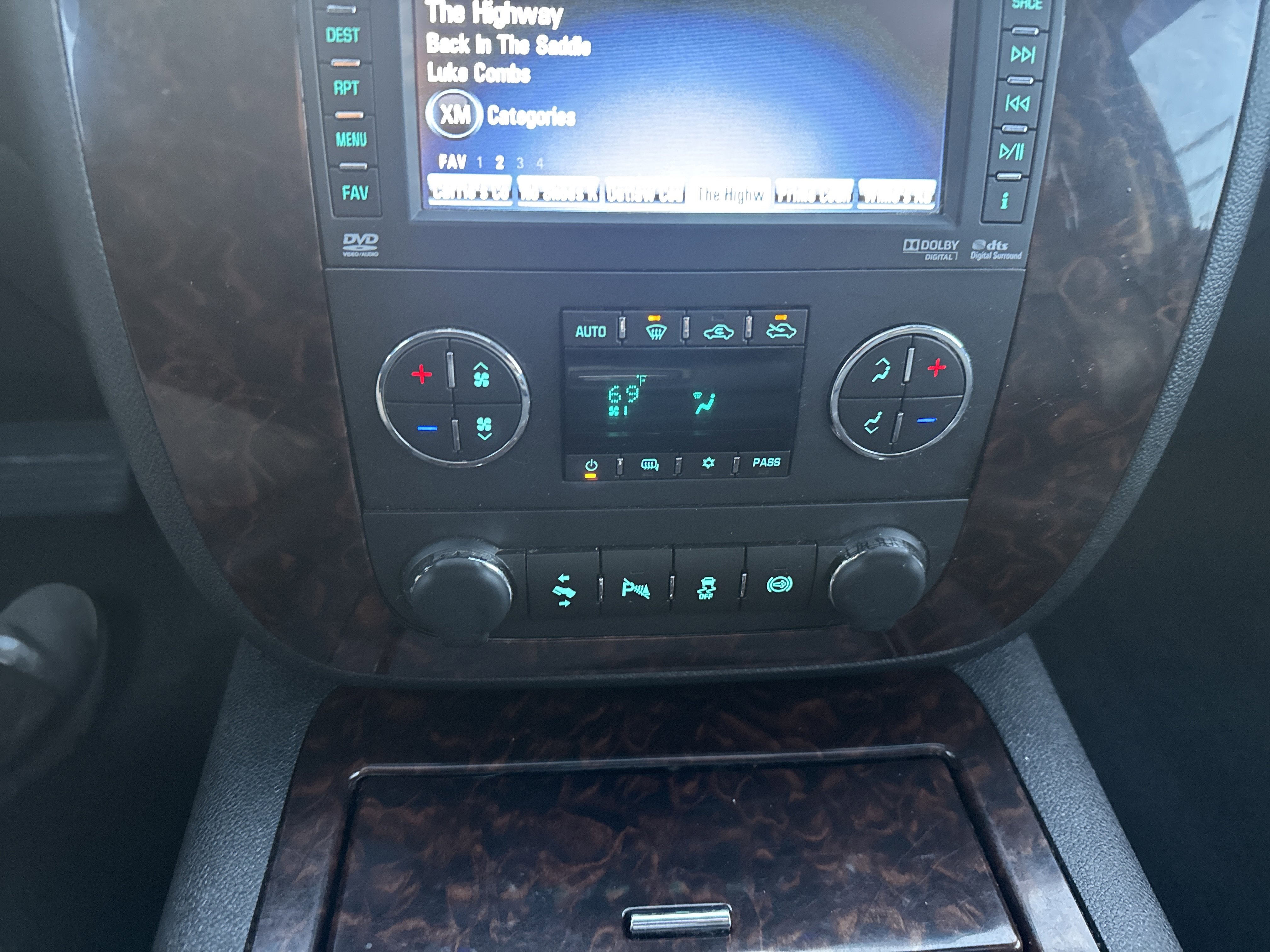 2012 GMC Sierra 3500 HD SRW Denali