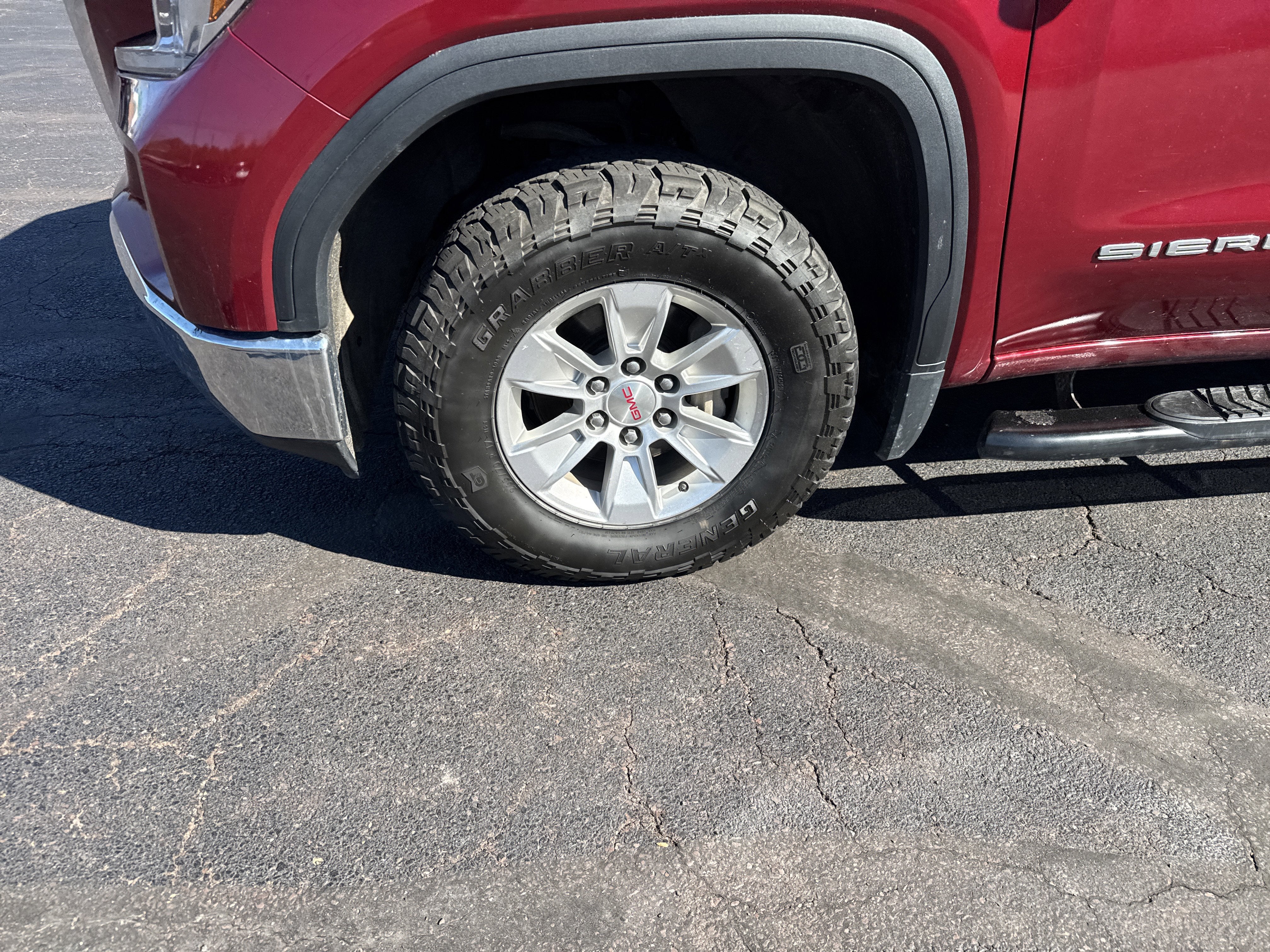 2020 GMC Sierra 1500 SLE