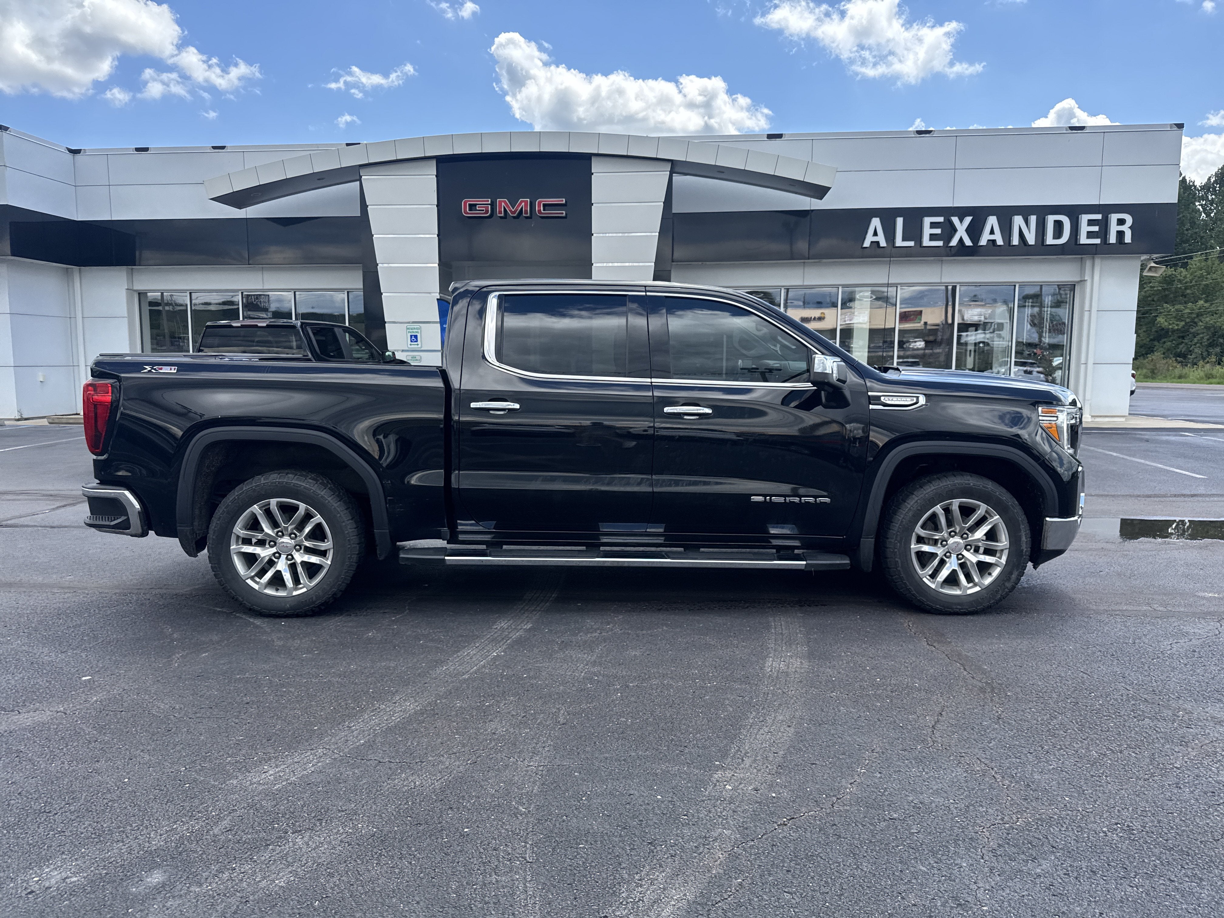 2022 GMC Sierra 1500 Limited SLT