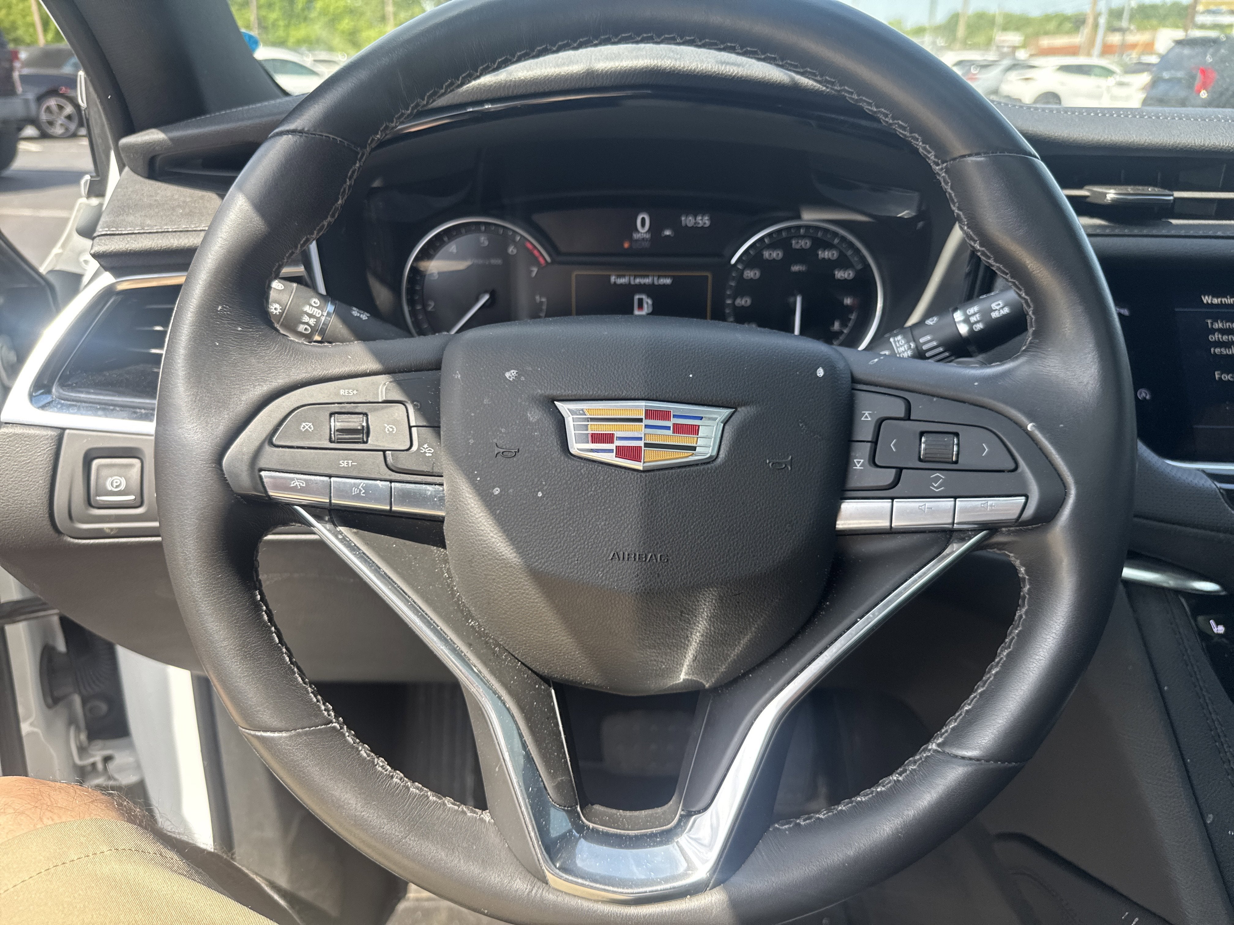 2024 Cadillac XT6 Luxury