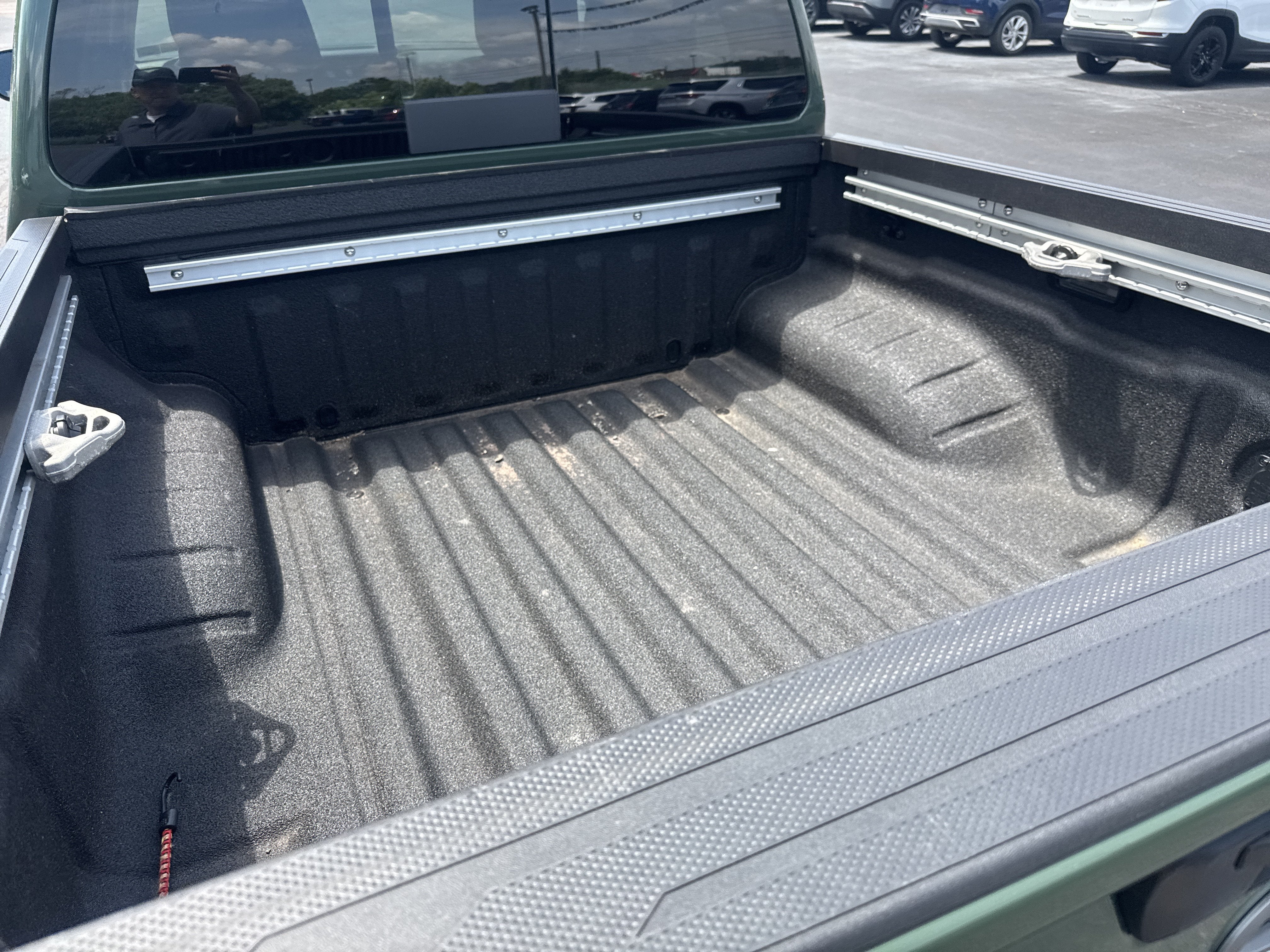 2024 Nissan Frontier SL