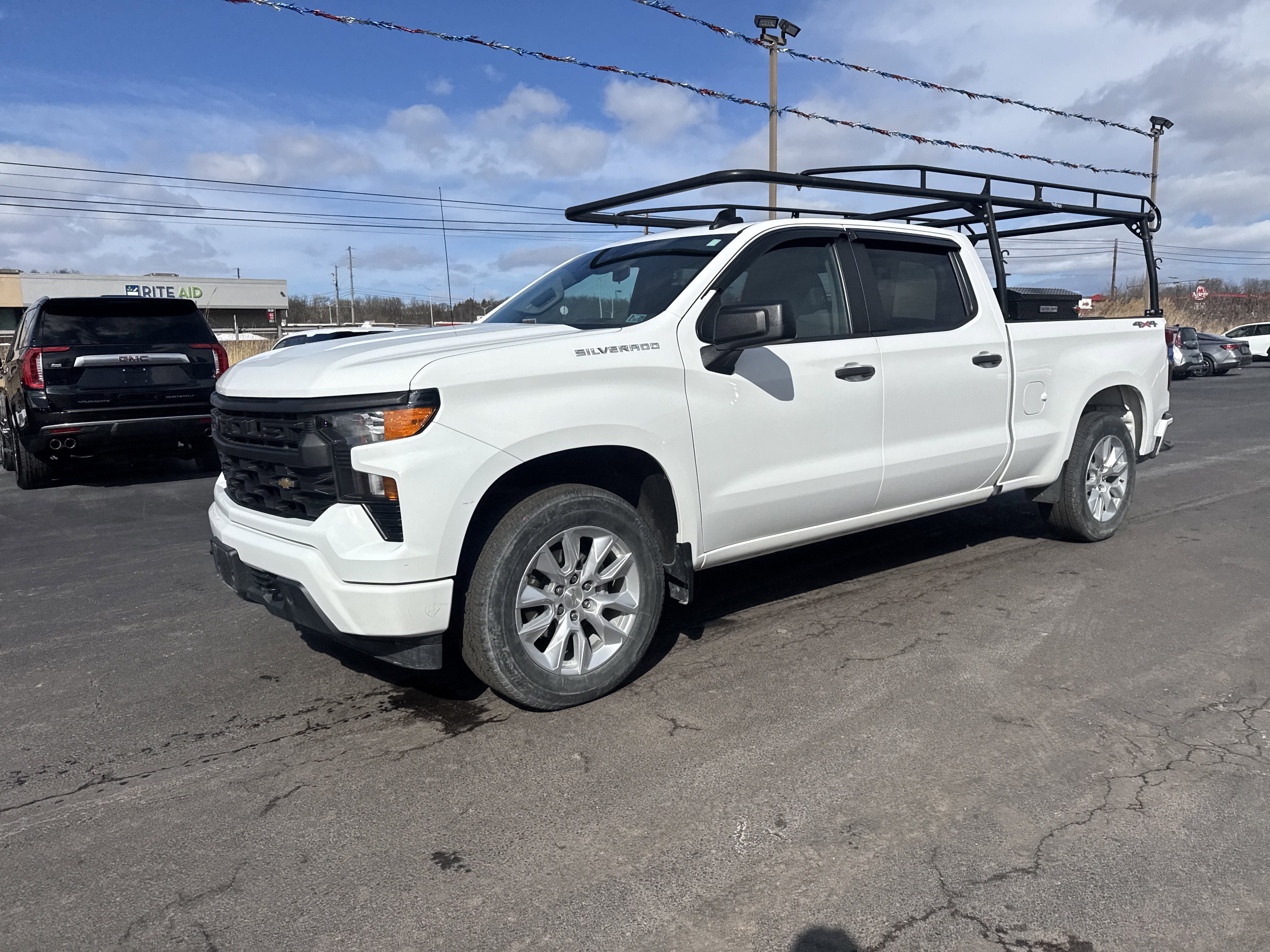 2023 Chevrolet Silverado 1500 Custom