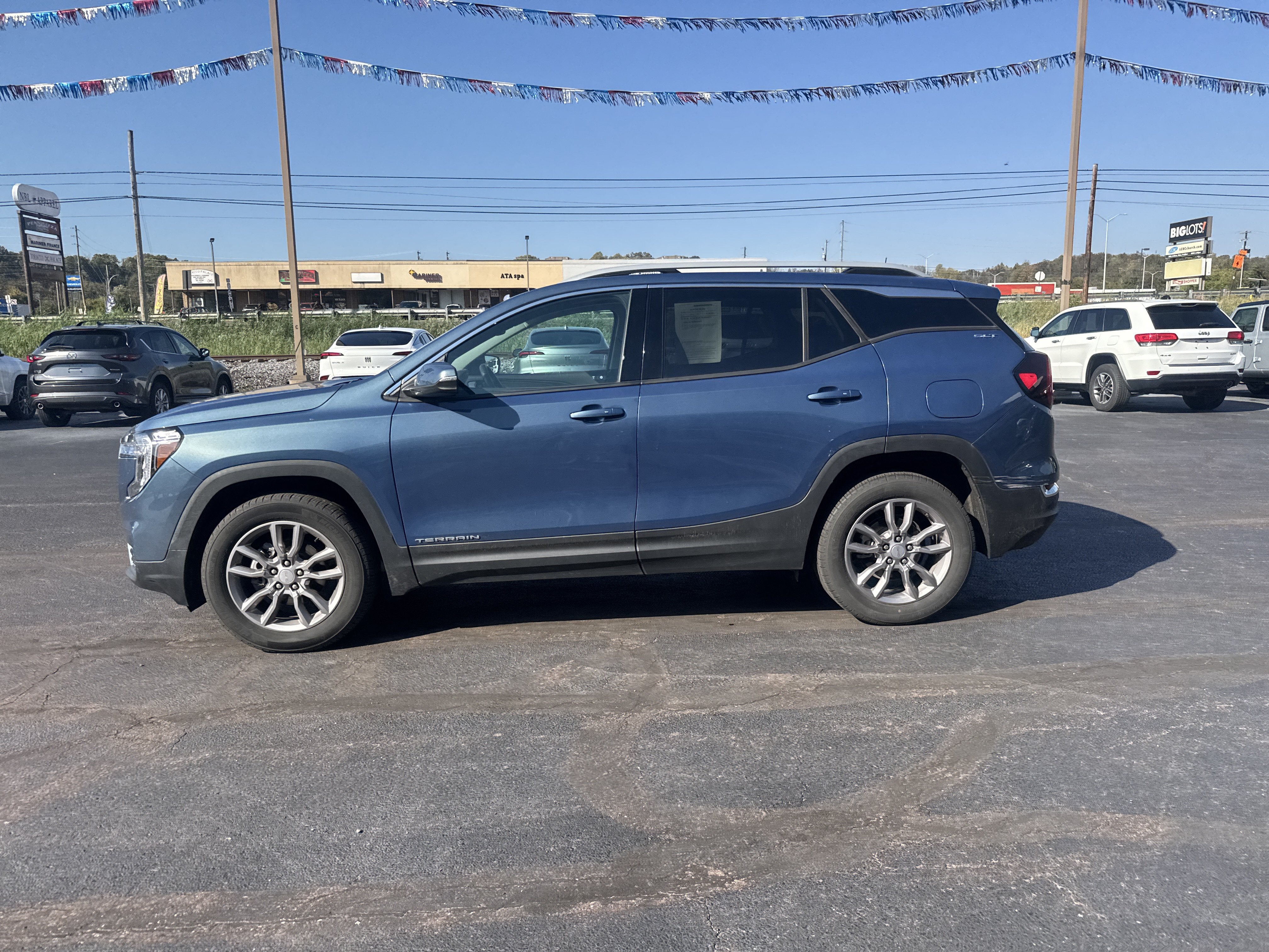 2024 GMC Terrain SLT