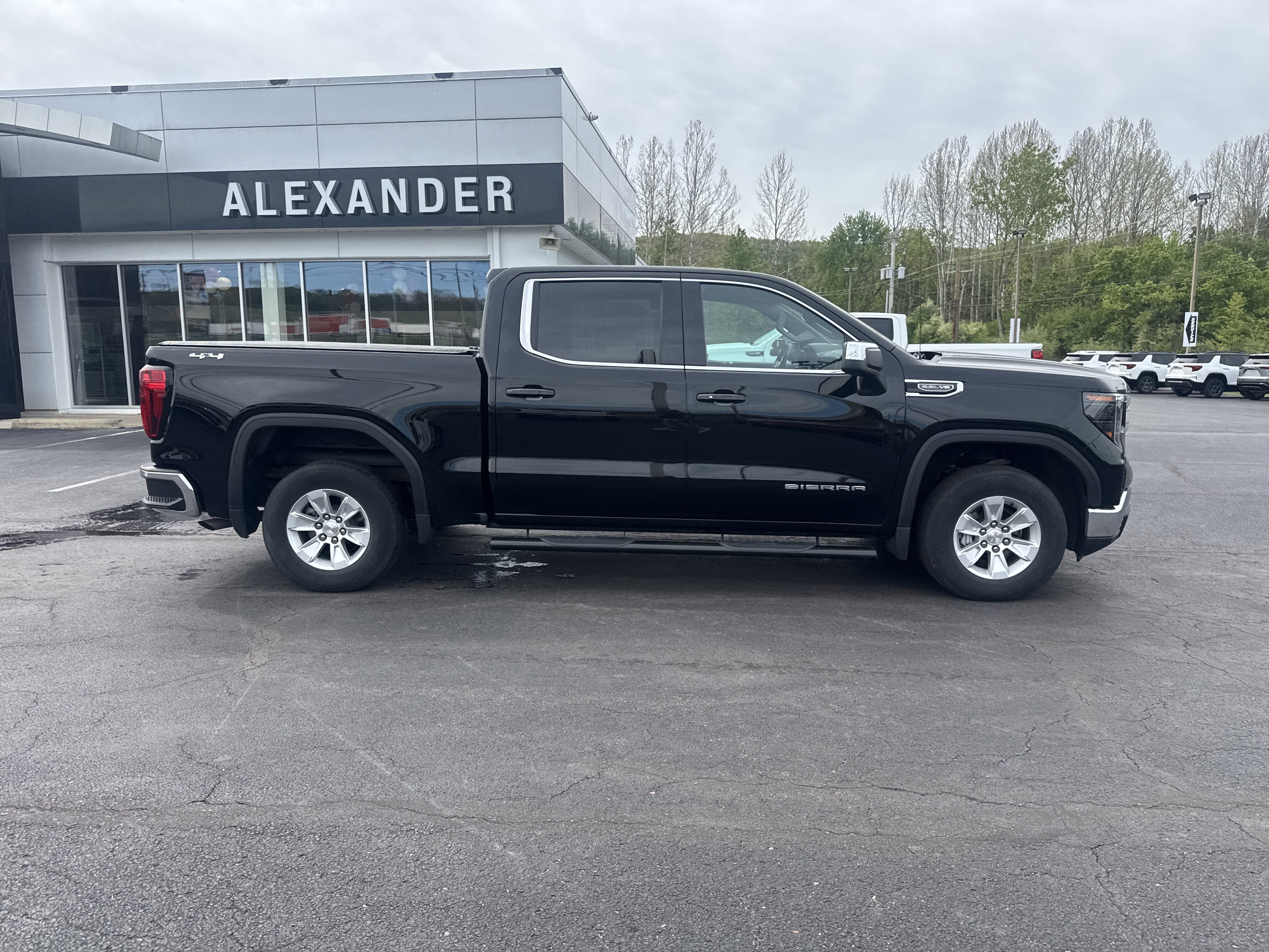 2022 GMC Sierra 1500 SLE