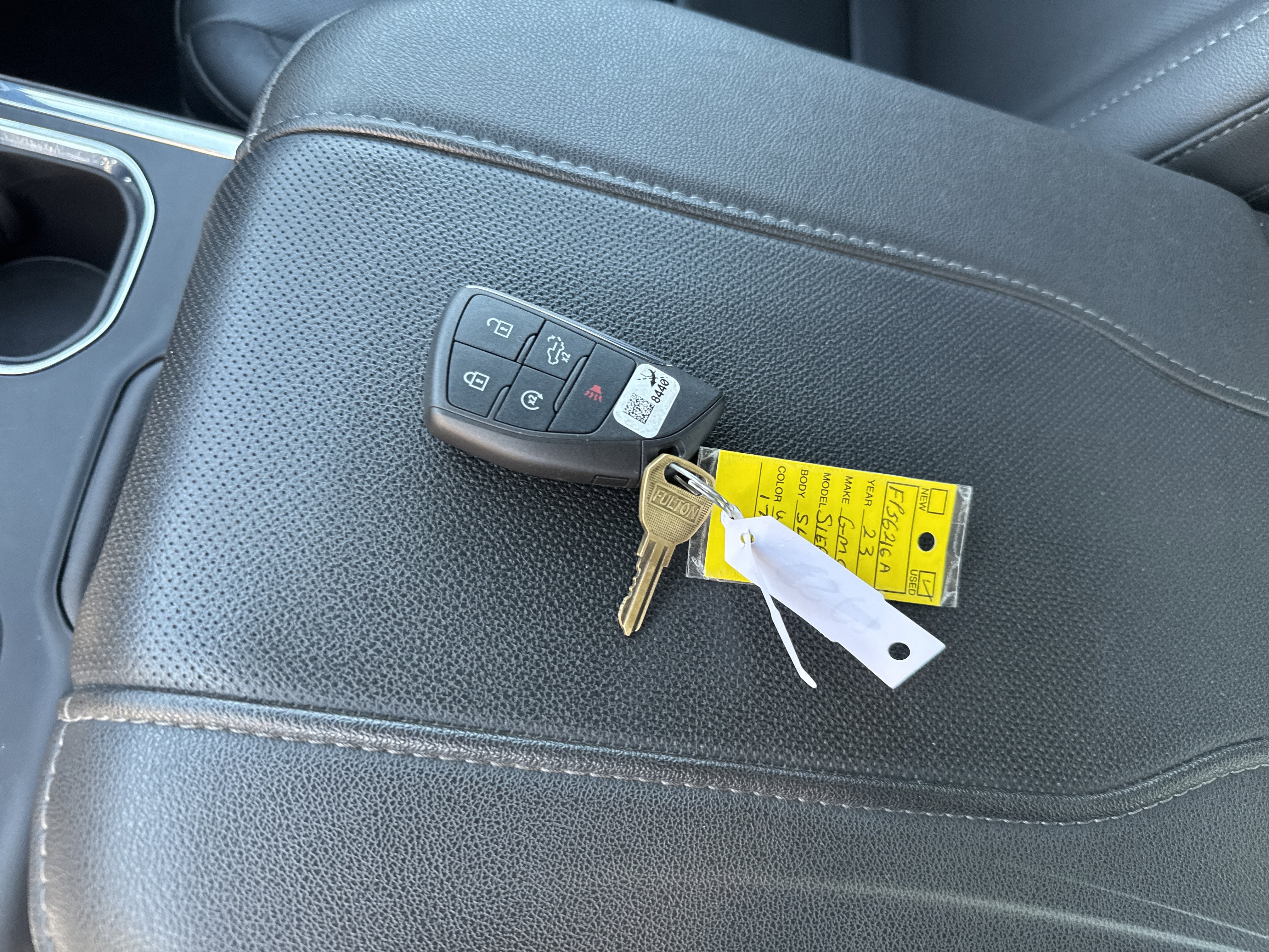 2023 GMC Sierra 1500 SLT