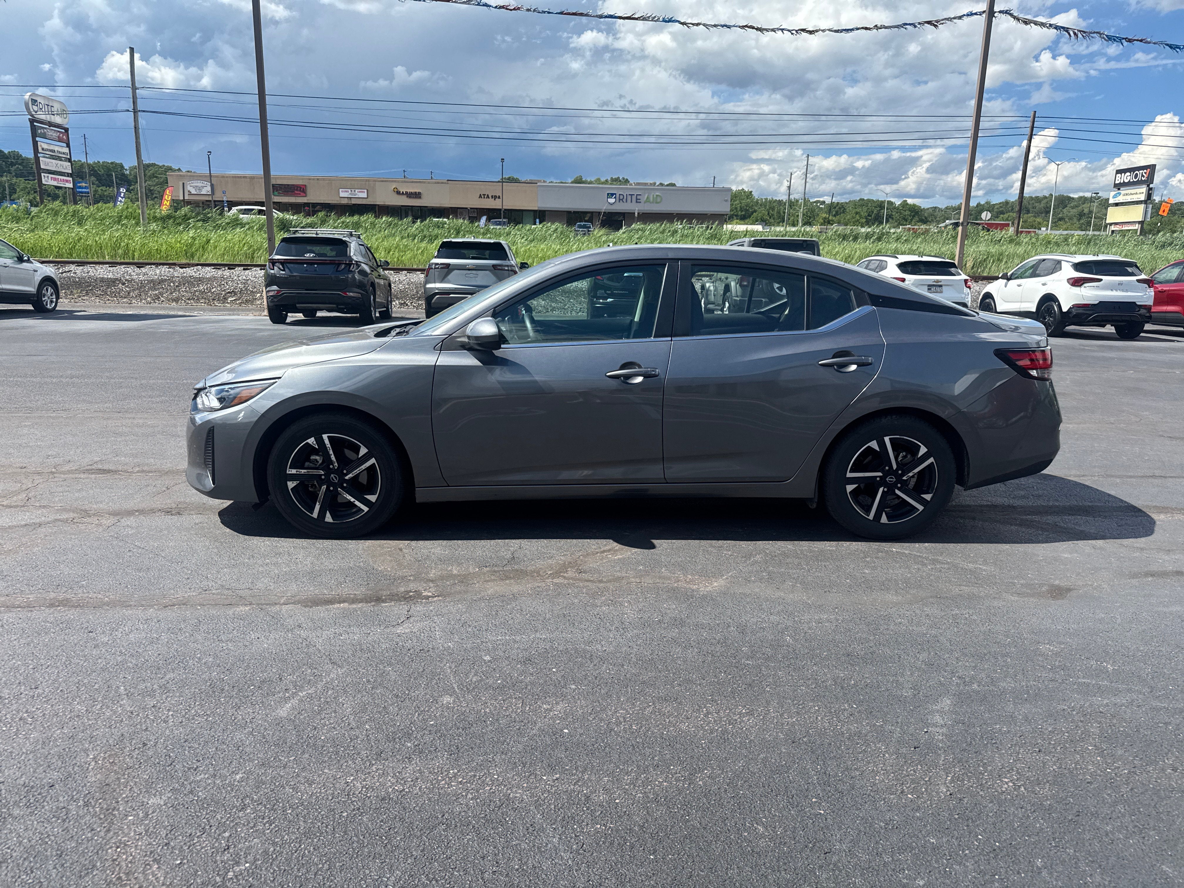 2024 Nissan Sentra SV