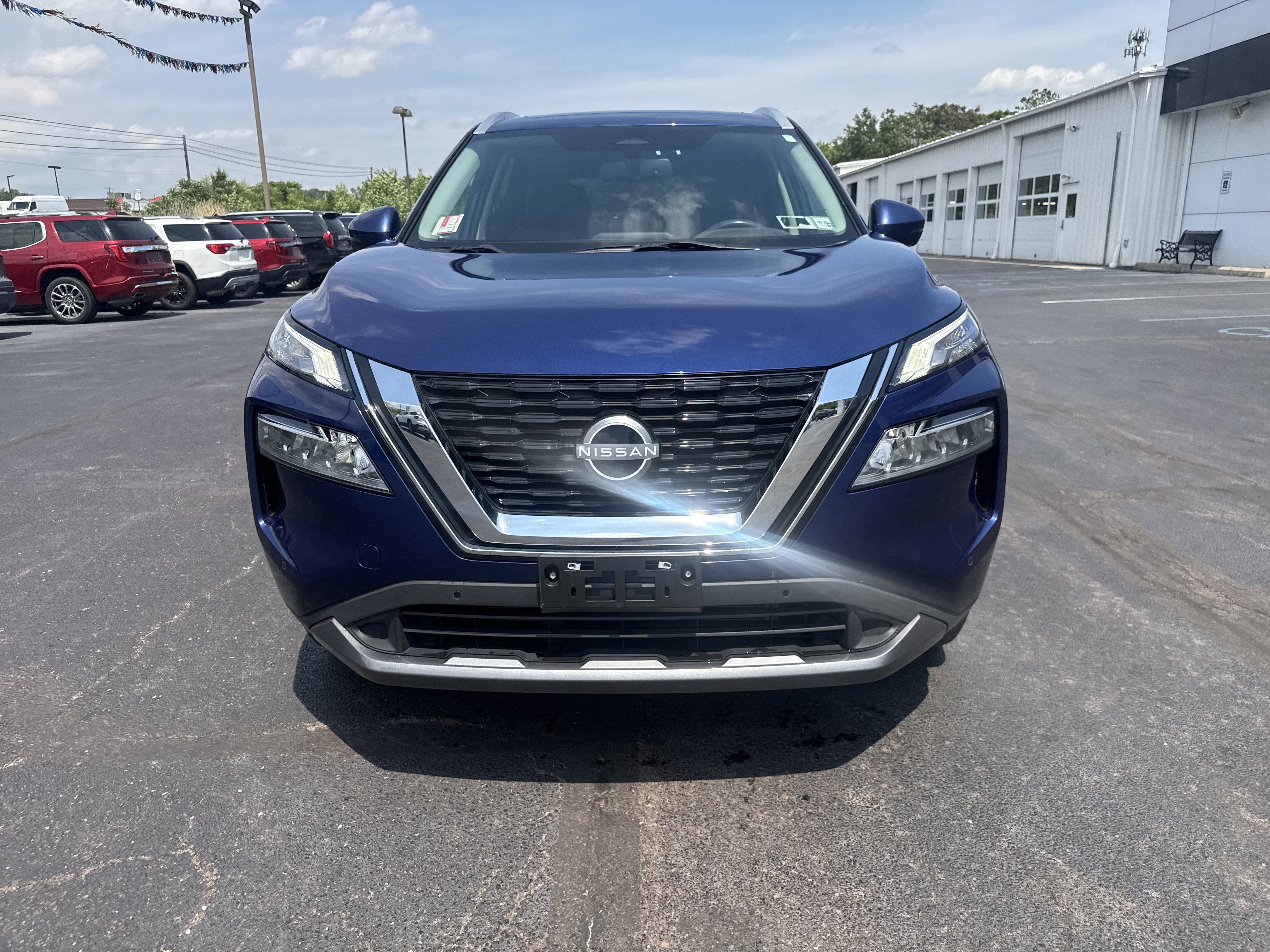 2023 Nissan Rogue SL