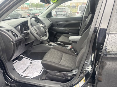 2025 Mitsubishi Outlander Sport S