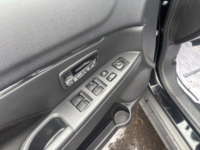 2025 Mitsubishi Outlander Sport S