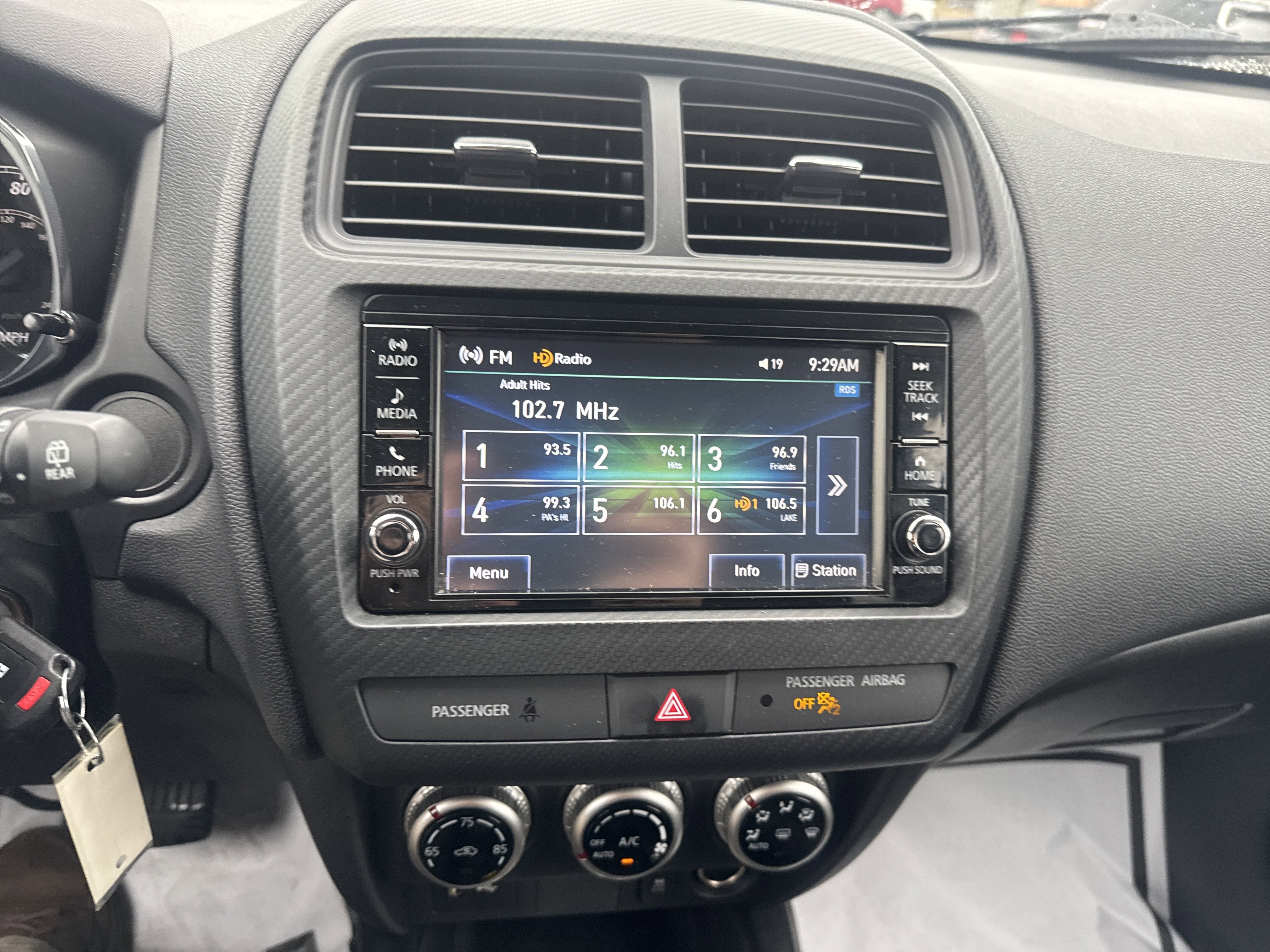 2025 Mitsubishi Outlander Sport S