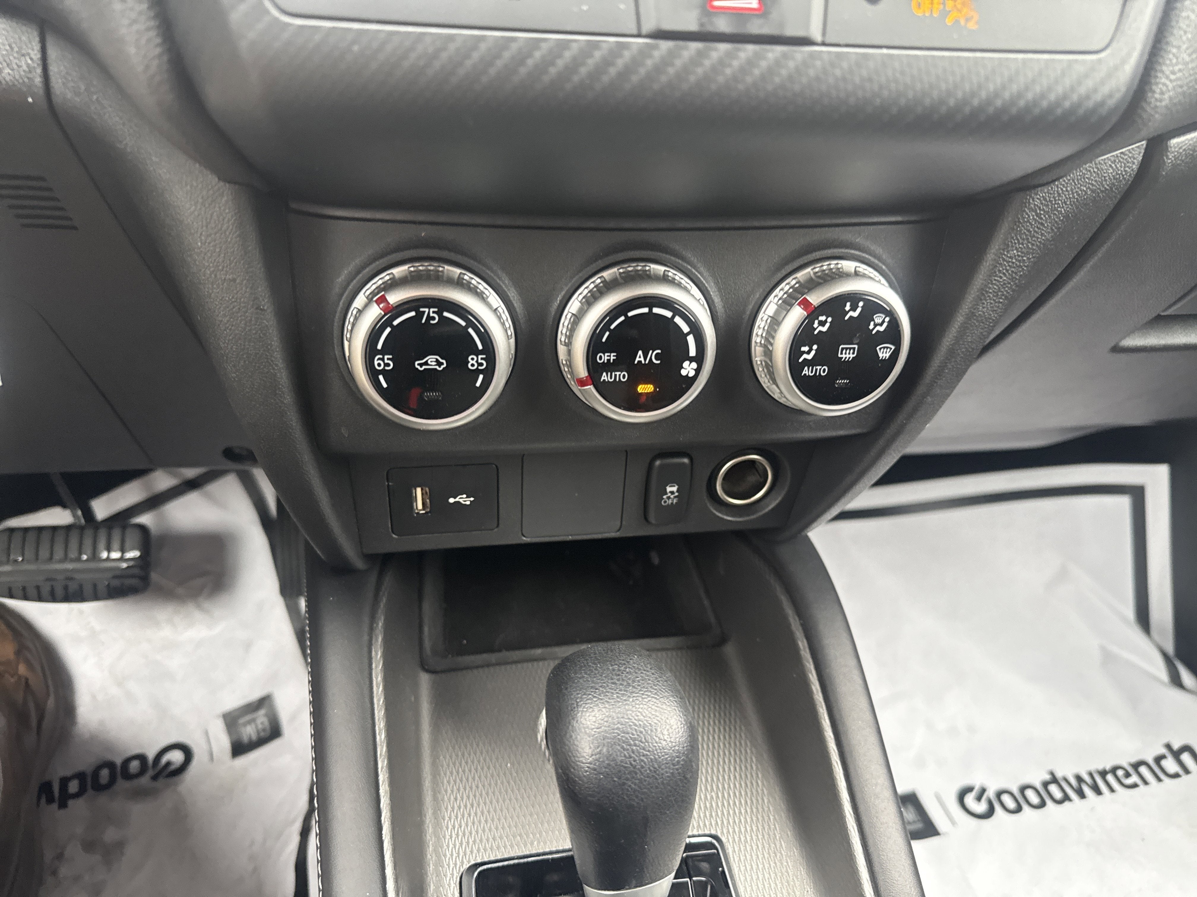 2025 Mitsubishi Outlander Sport S