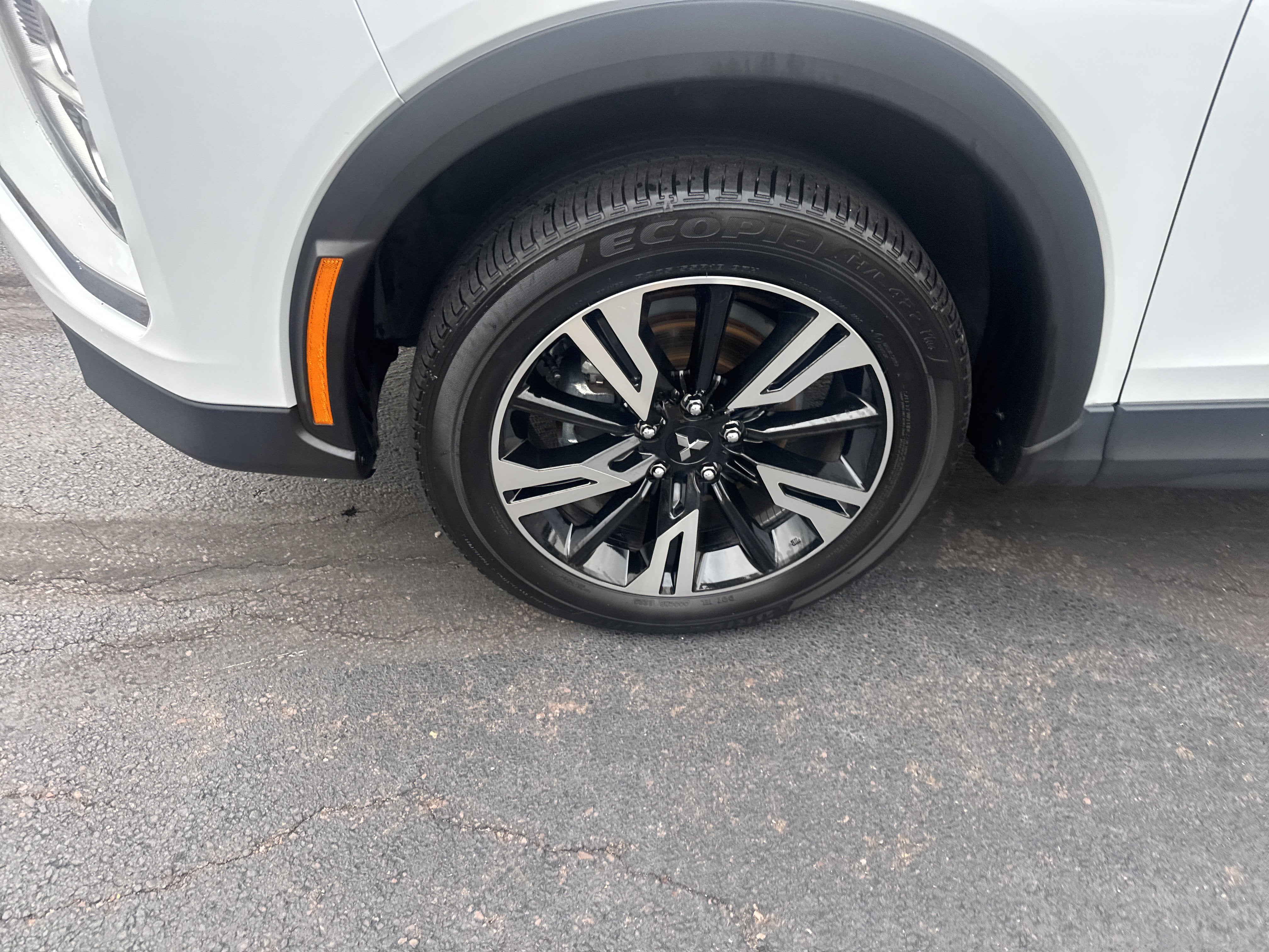 2025 Mitsubishi Eclipse Cross SE