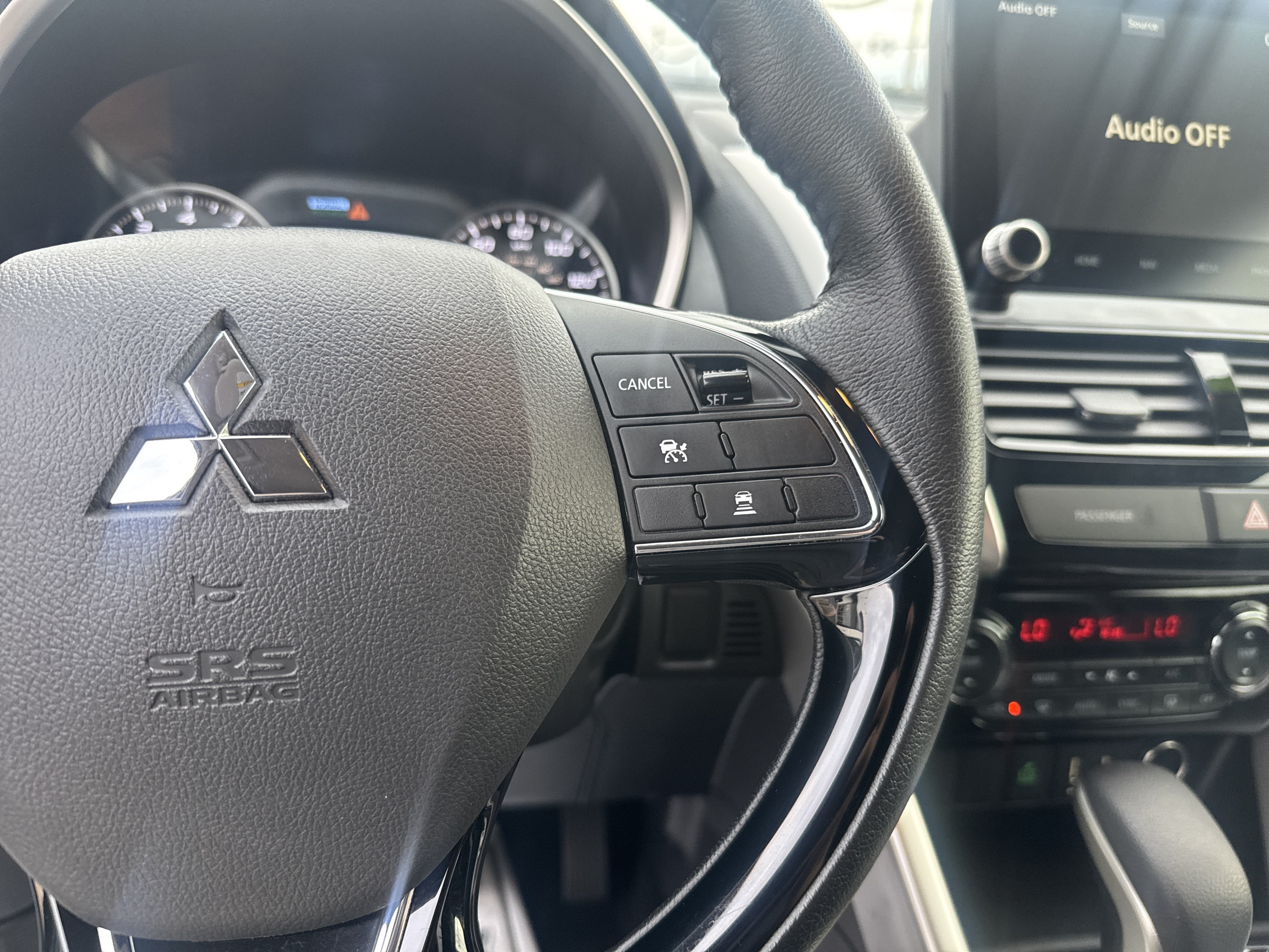 2025 Mitsubishi Eclipse Cross SE
