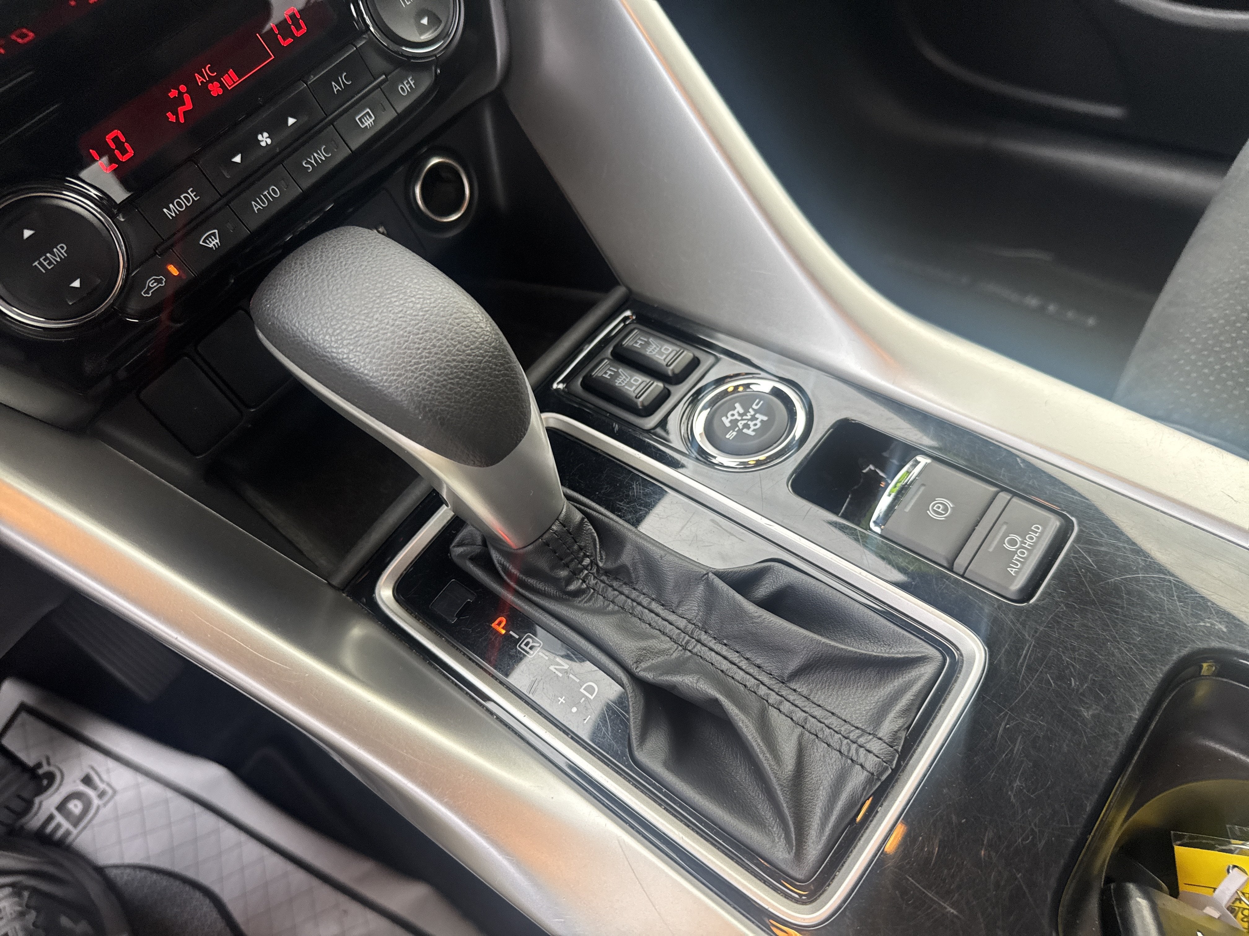 2025 Mitsubishi Eclipse Cross SE
