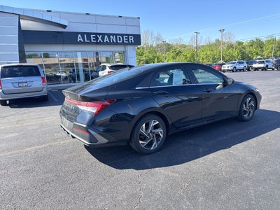 2024 Hyundai Elantra SEL