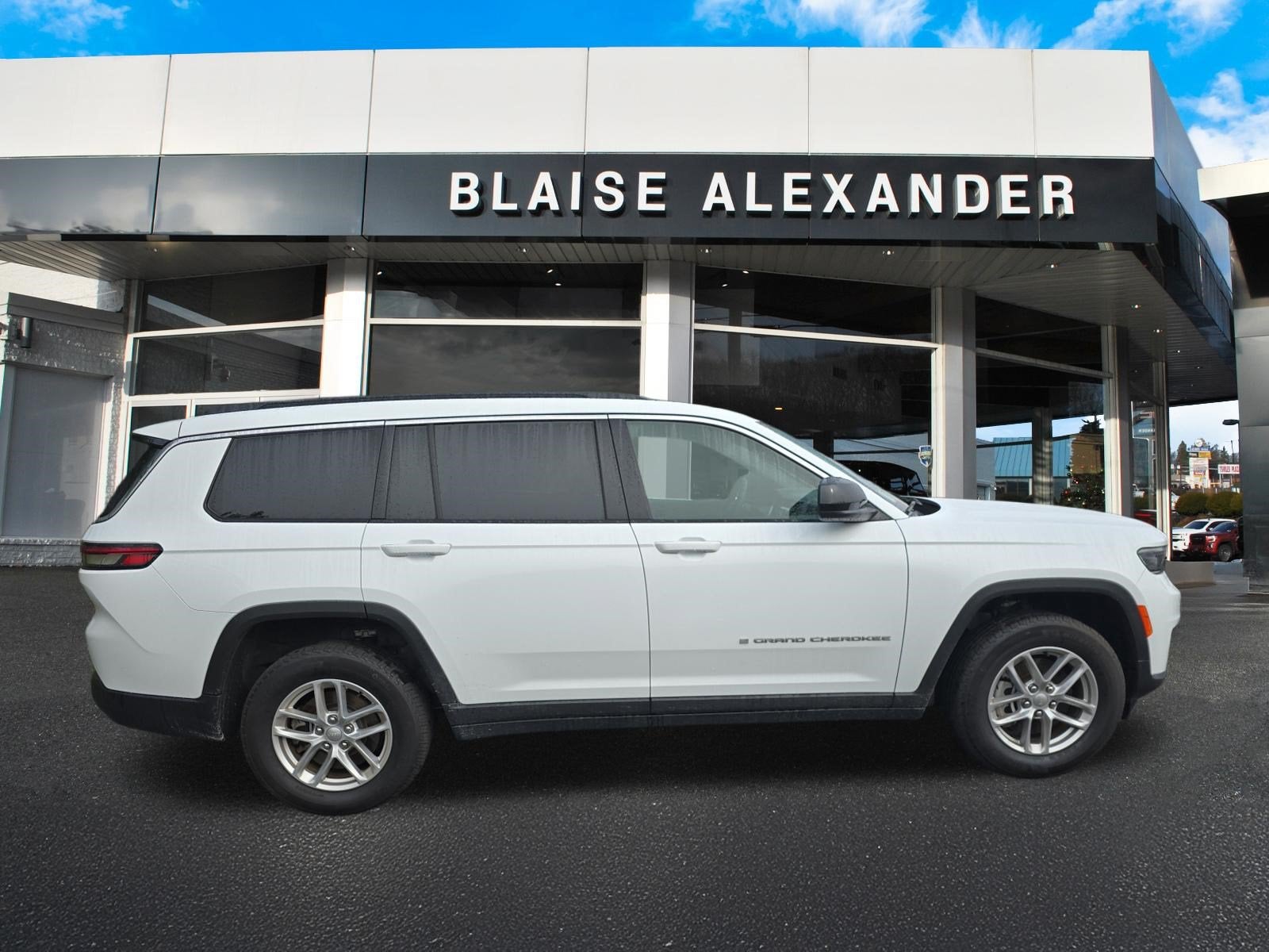 2025 Jeep Grand Cherokee L Laredo X