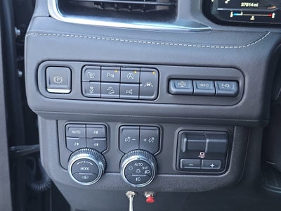 2023 GMC Yukon XL Denali Ultimate