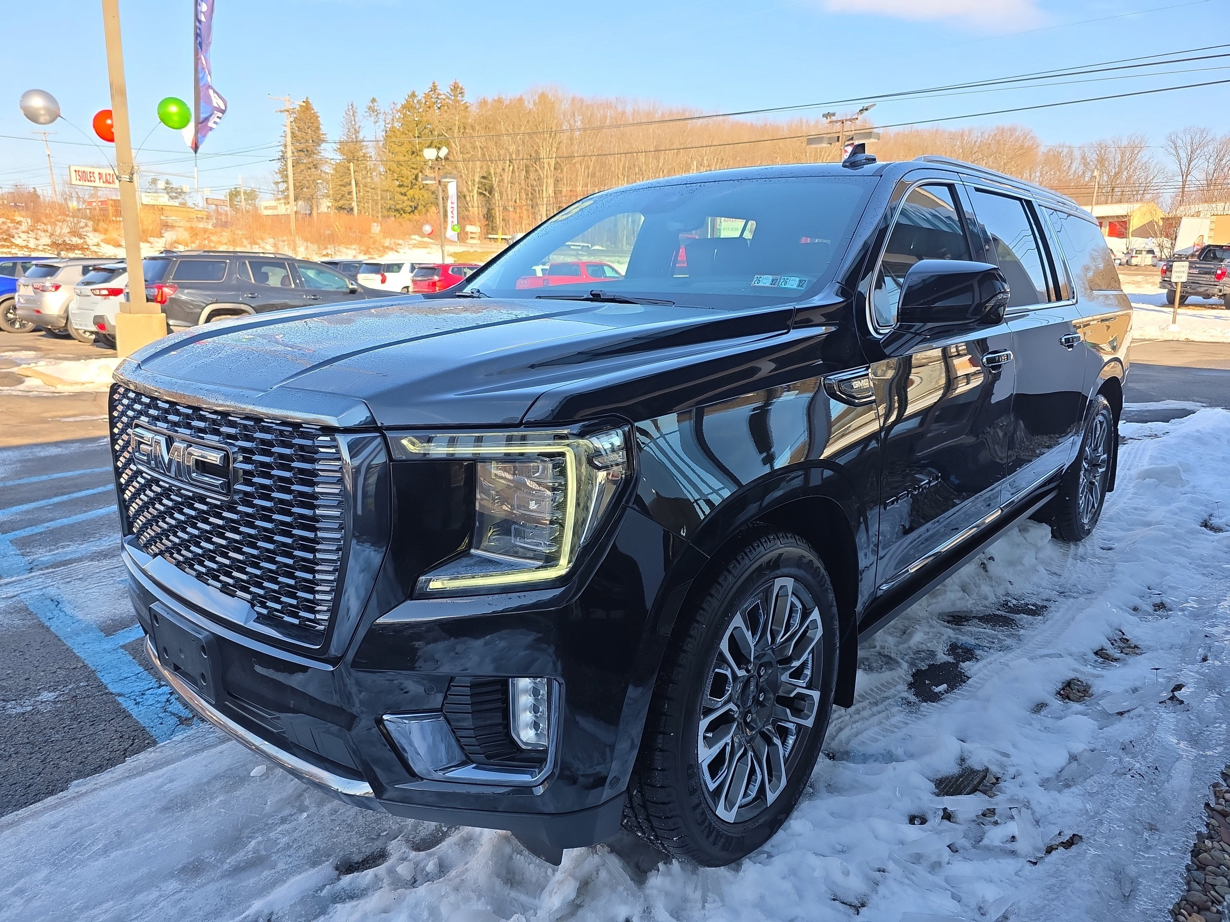2023 GMC Yukon XL Denali Ultimate
