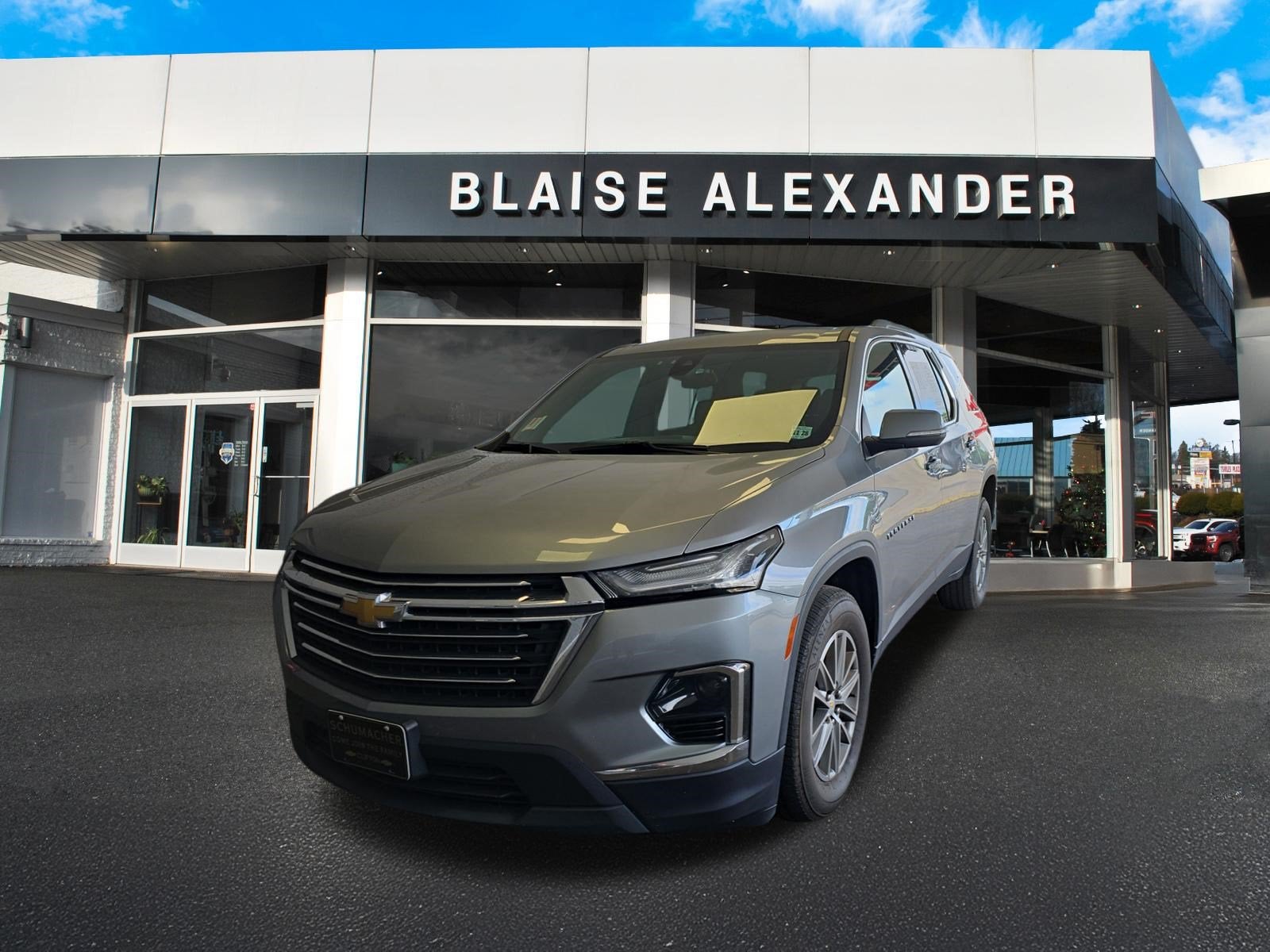 2023 Chevrolet Traverse LT Leather