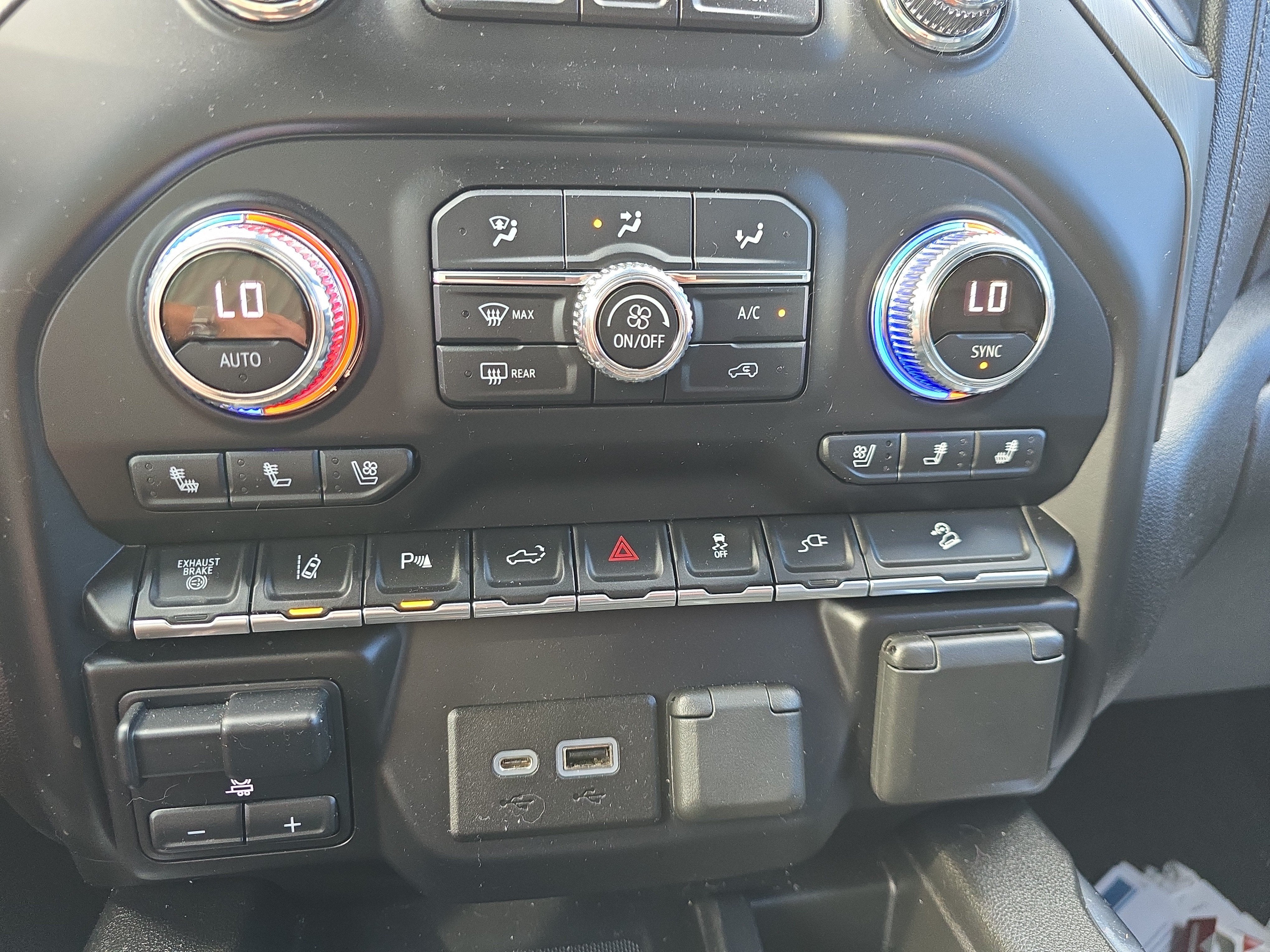 2022 GMC Sierra 3500 HD Denali