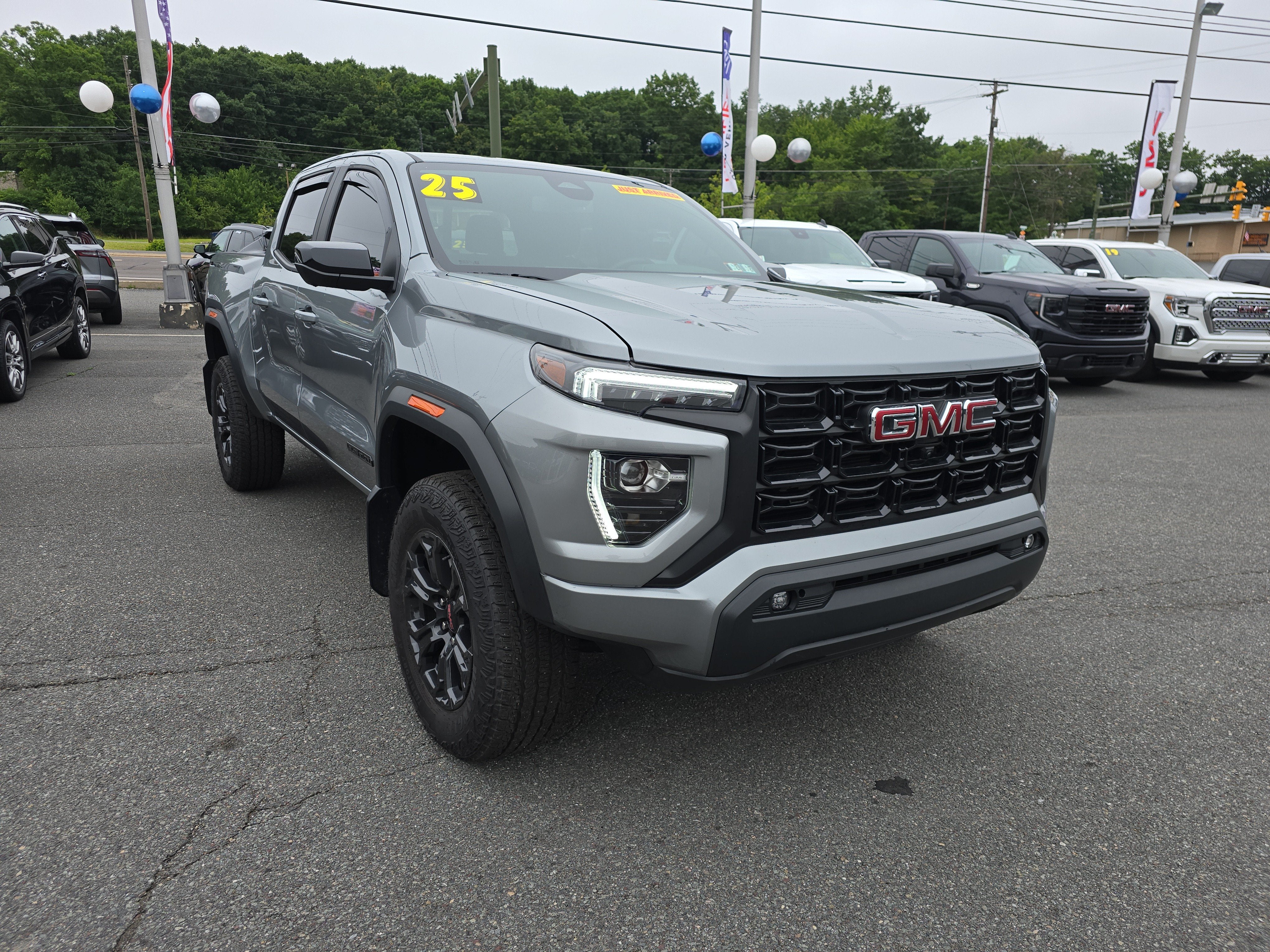 2025 GMC Canyon Elevation