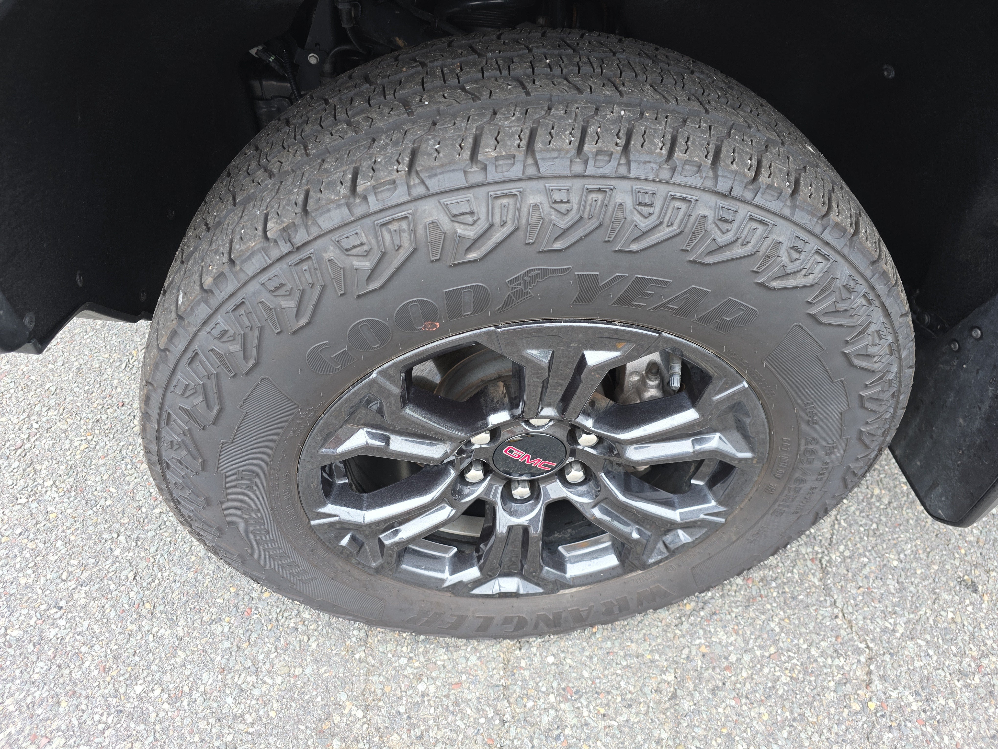 2025 GMC Canyon Elevation