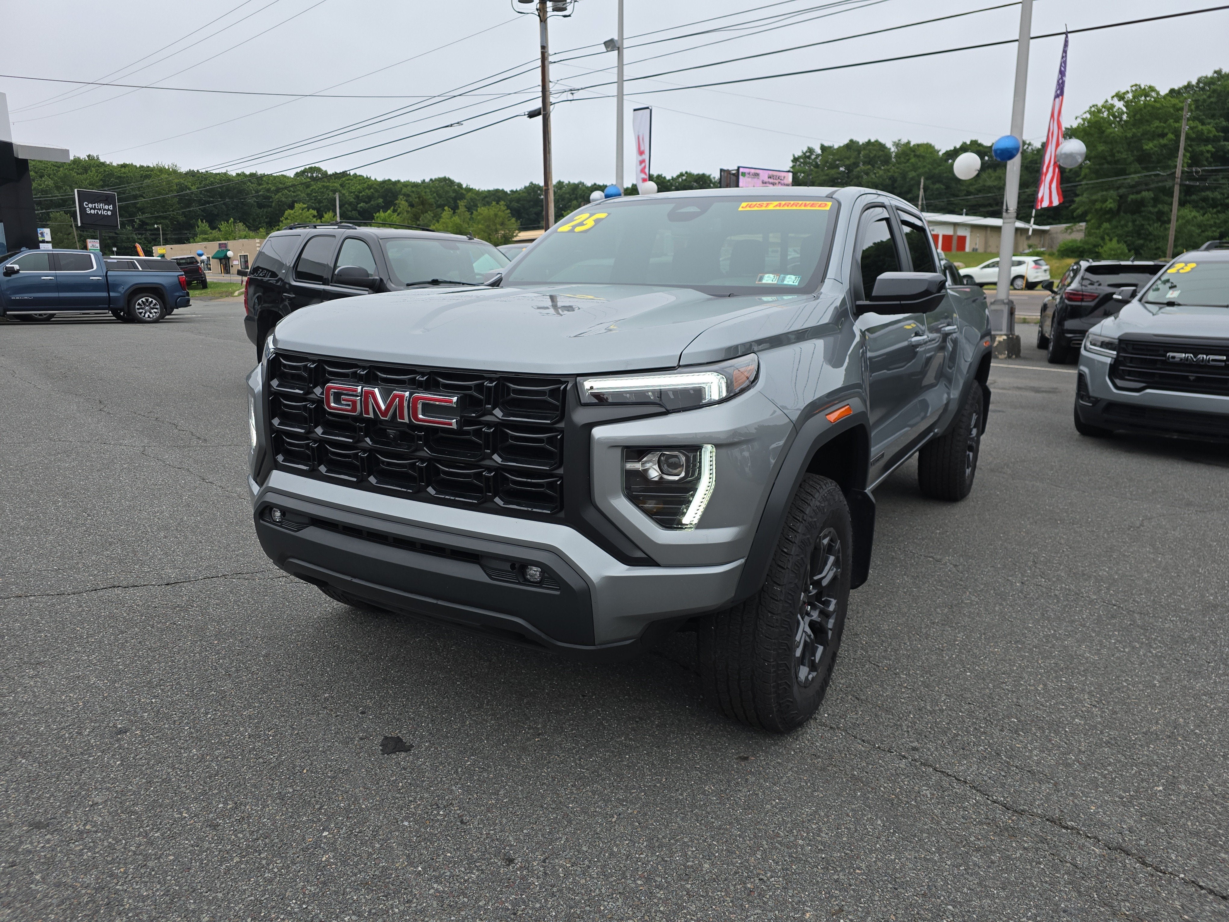 2025 GMC Canyon Elevation