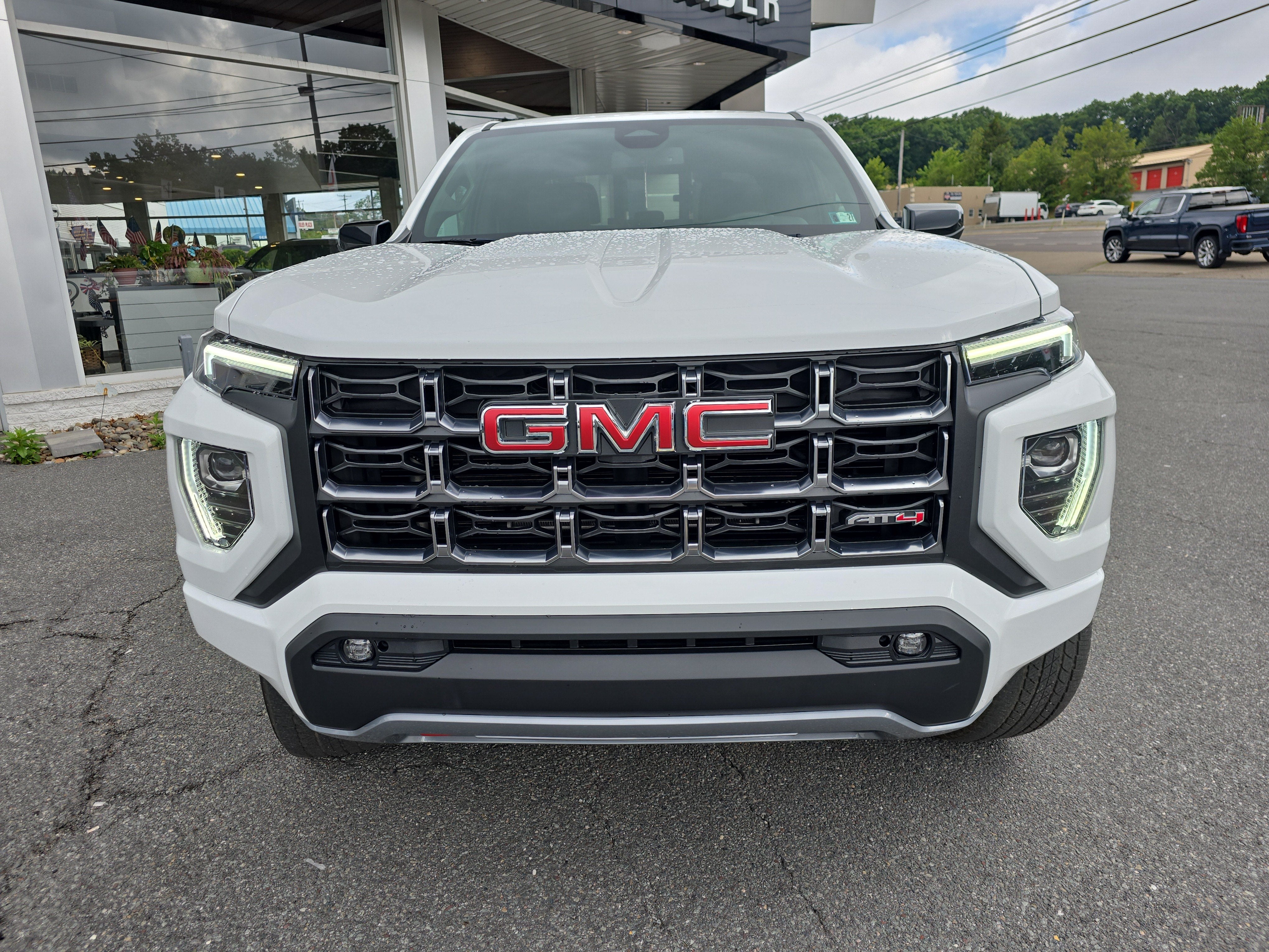 2023 GMC Canyon AT4