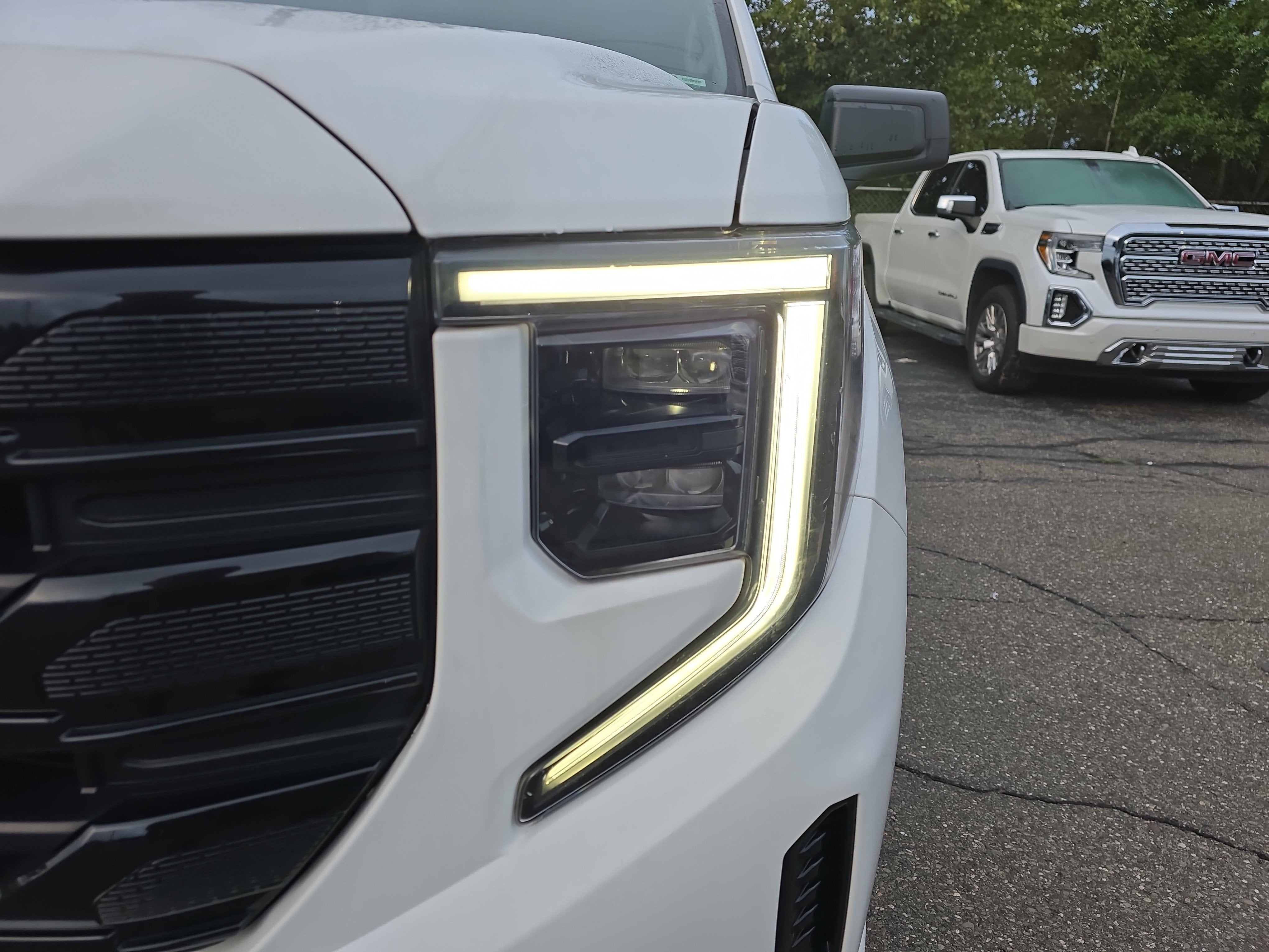 2023 GMC Sierra 1500 Elevation