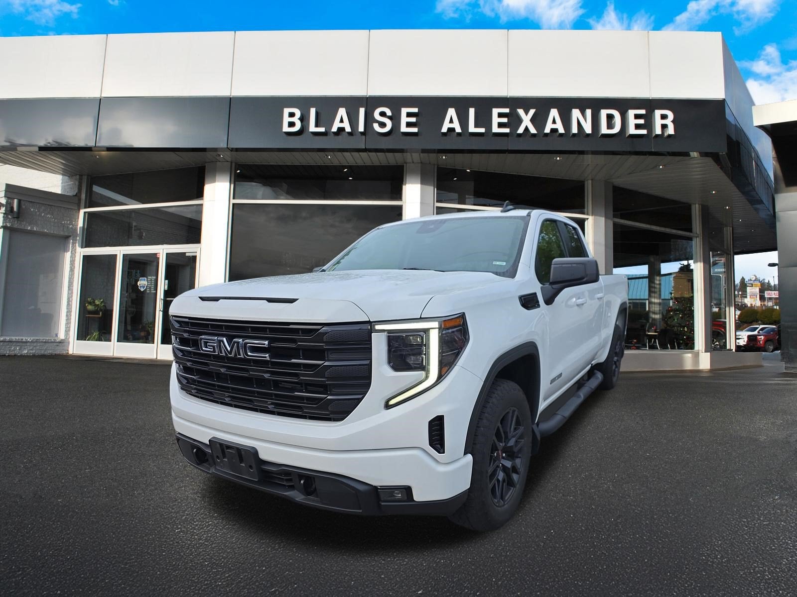2023 GMC Sierra 1500 Elevation