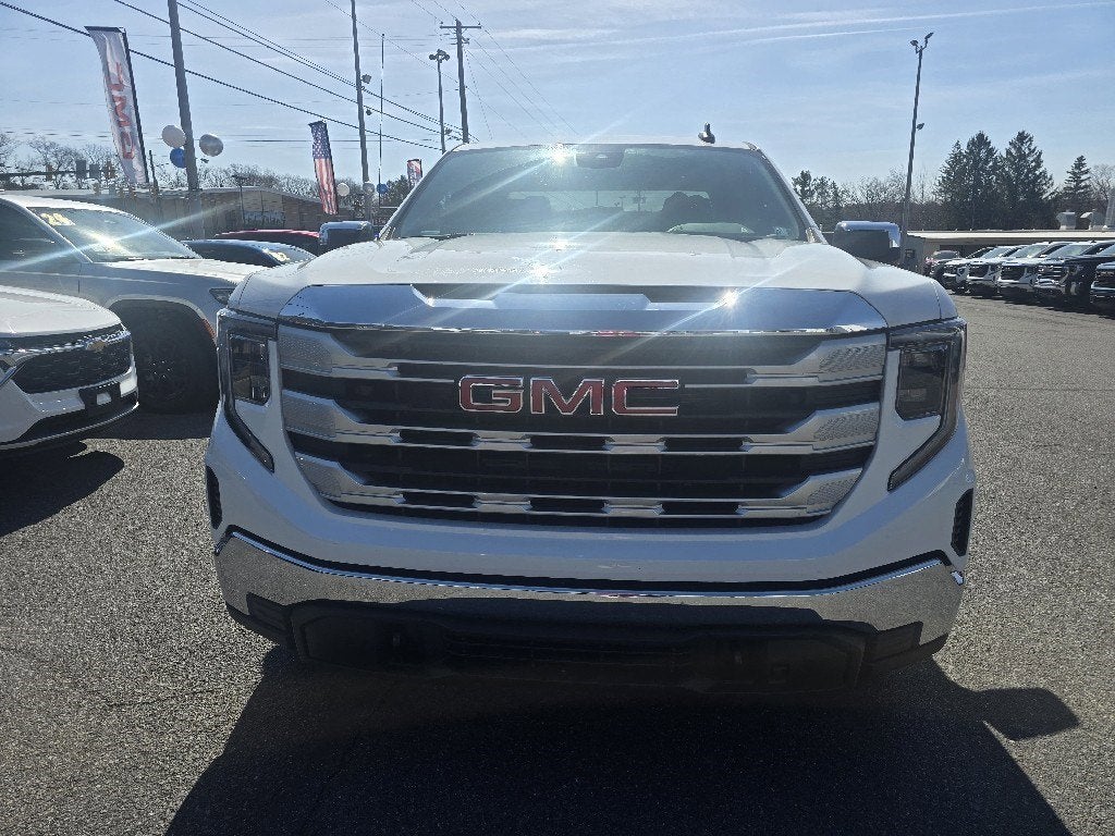 2023 GMC Sierra 1500 SLE