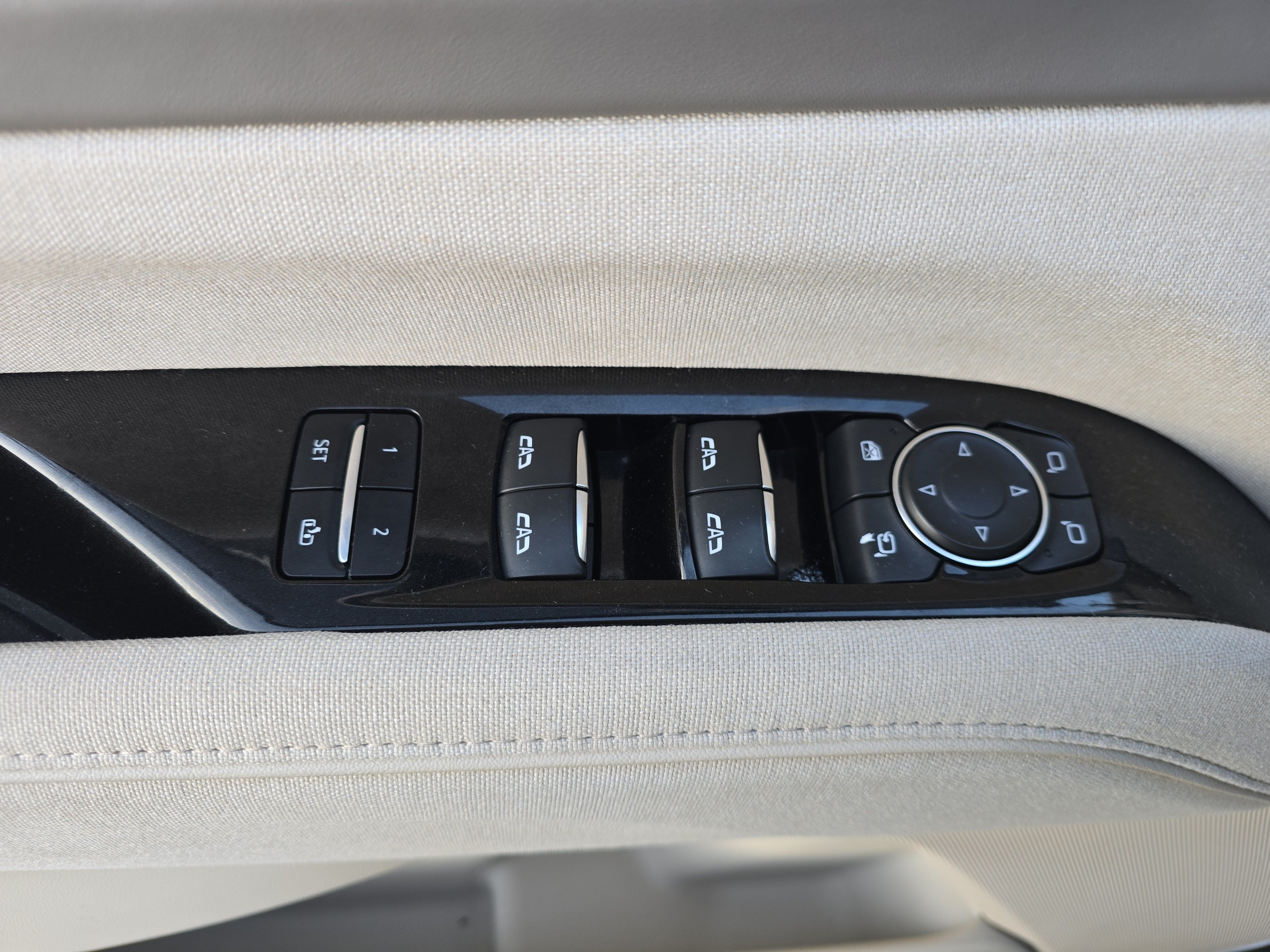 2021 Cadillac Escalade ESV Premium Luxury Platinum