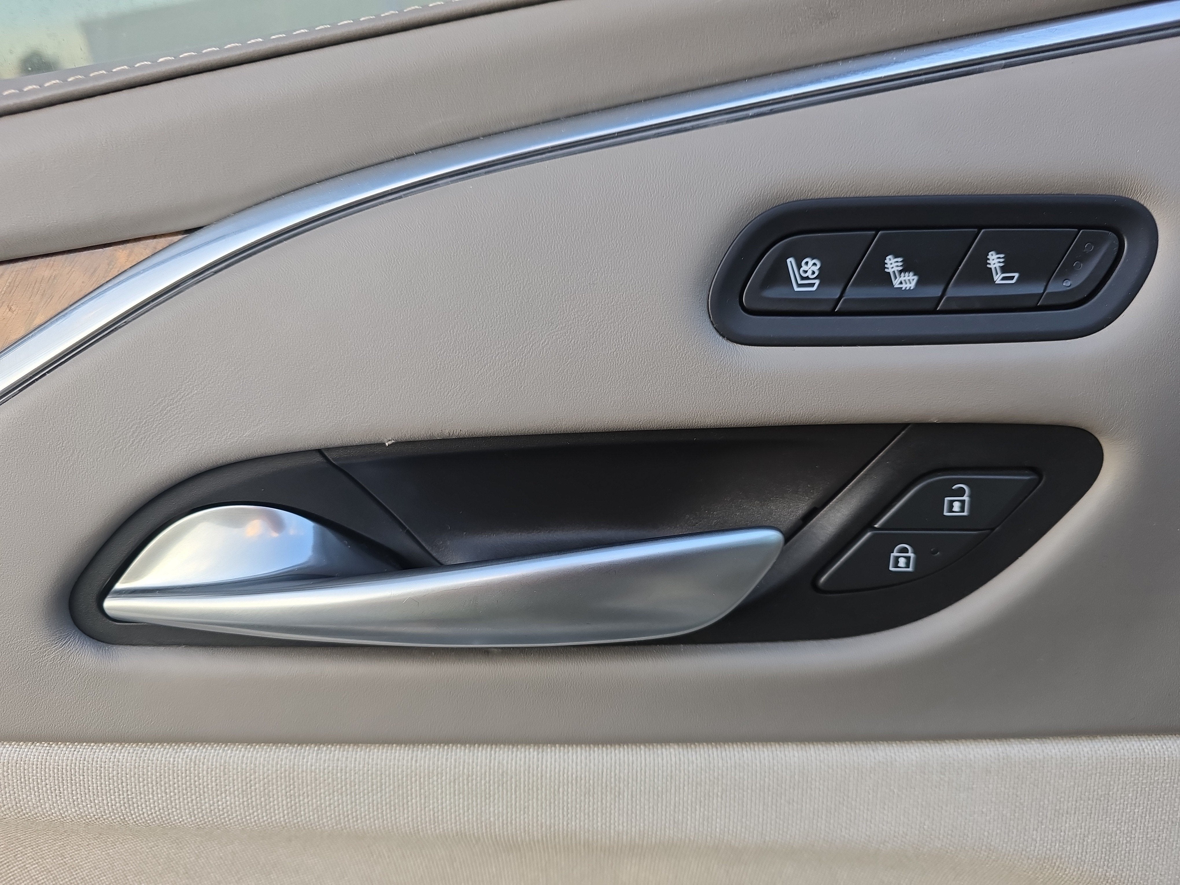 2021 Cadillac Escalade ESV Premium Luxury Platinum