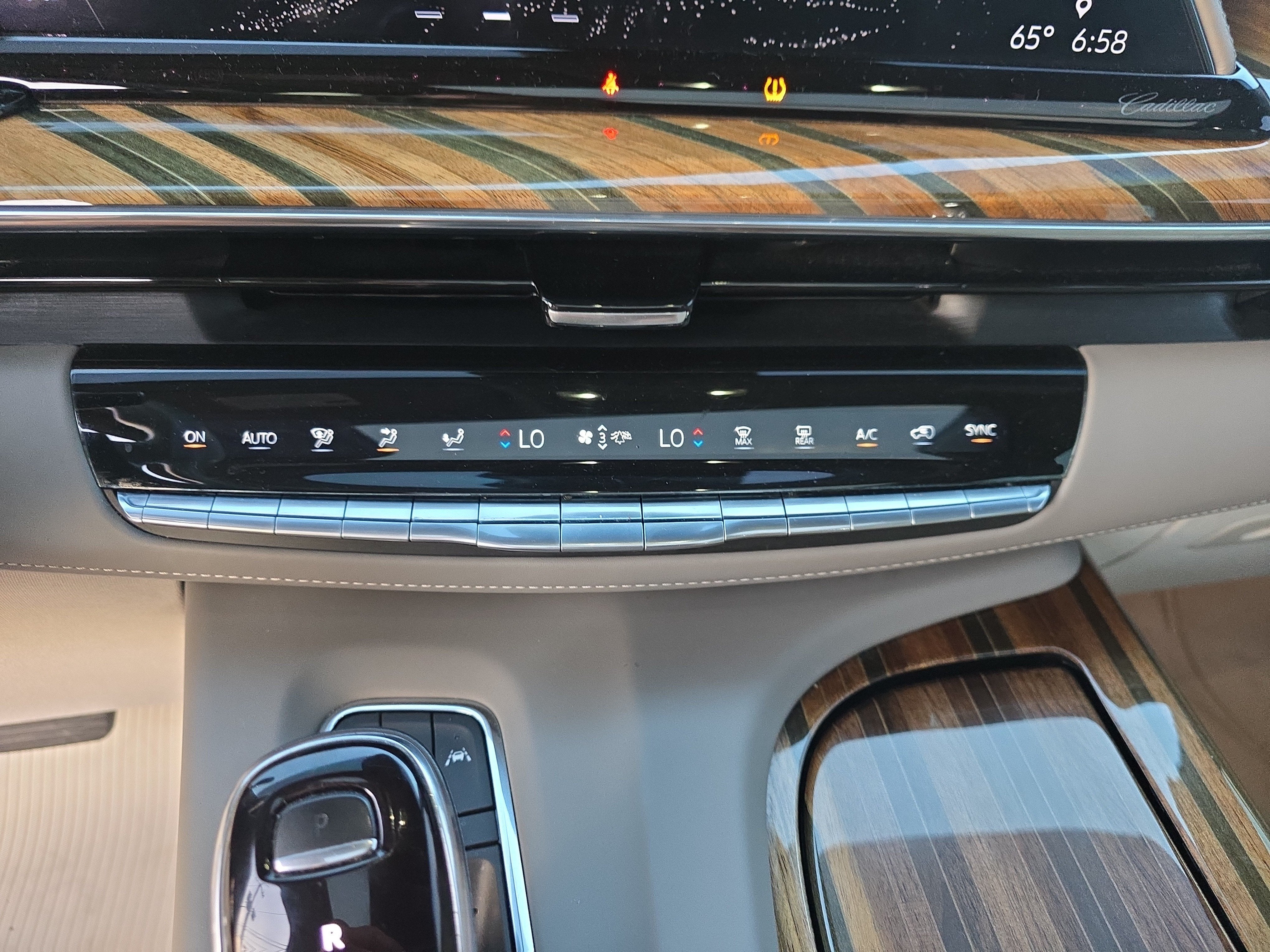2021 Cadillac Escalade ESV Premium Luxury Platinum
