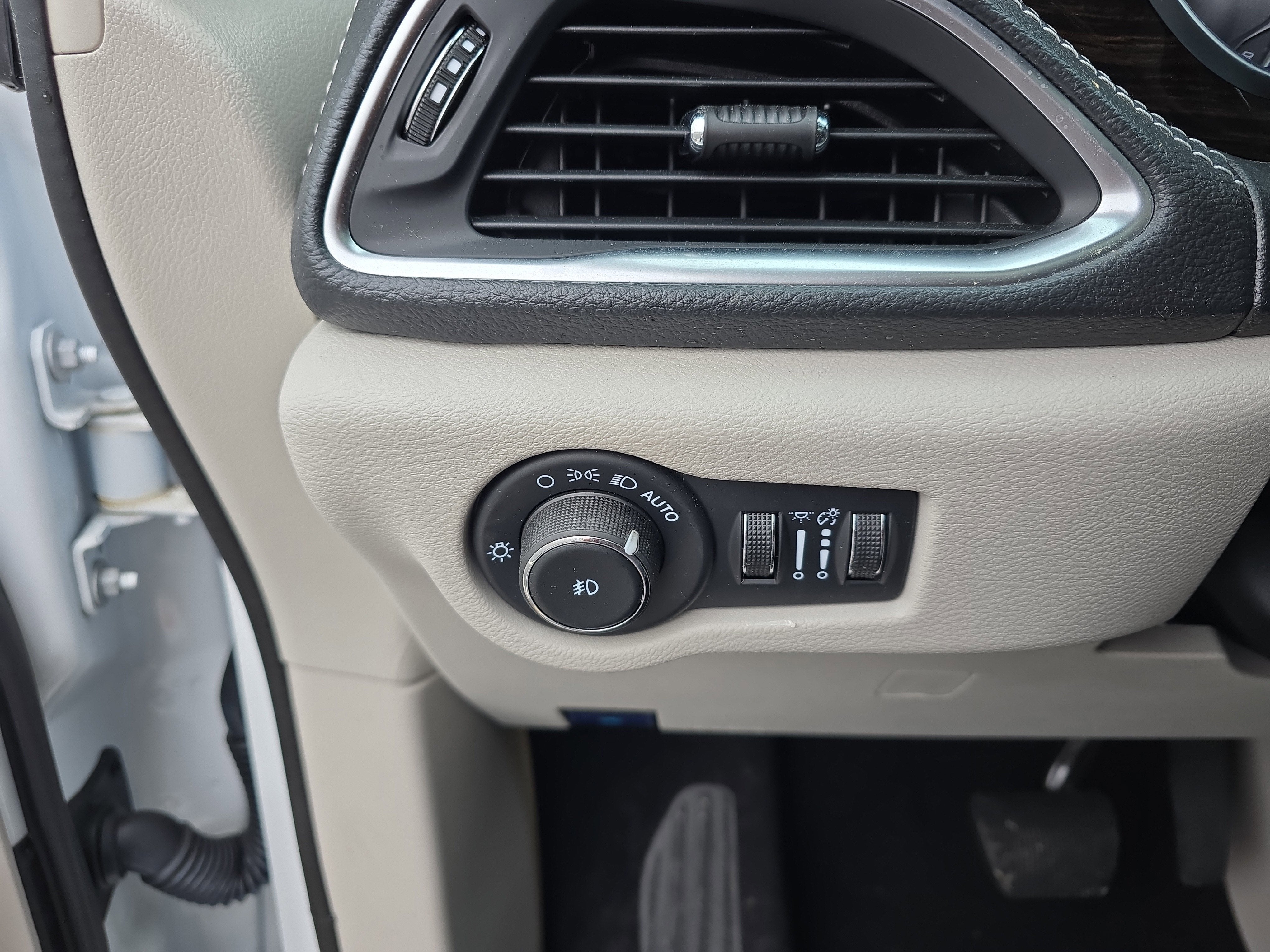 2024 Chrysler Pacifica Limited