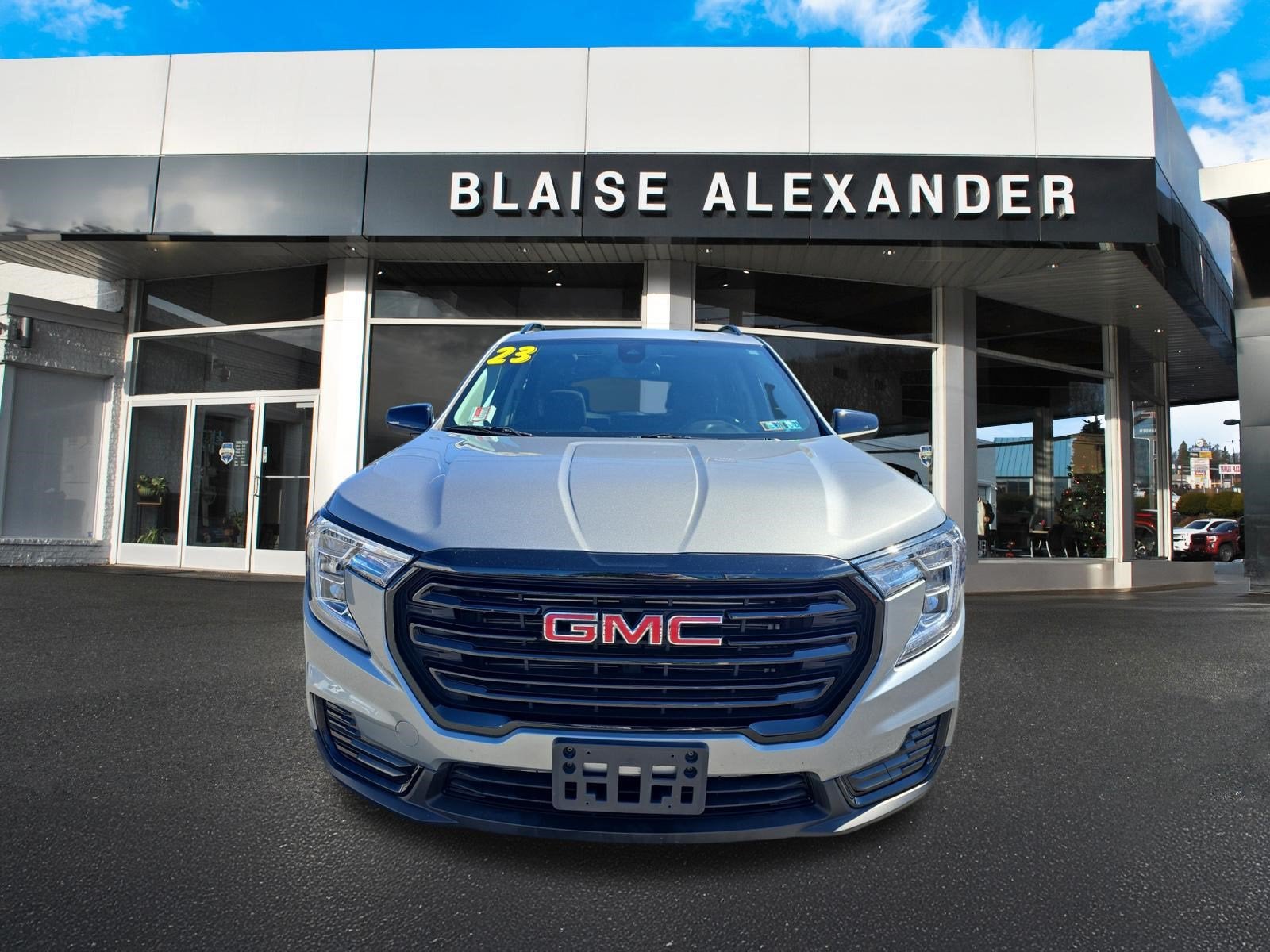 2023 GMC Terrain SLE
