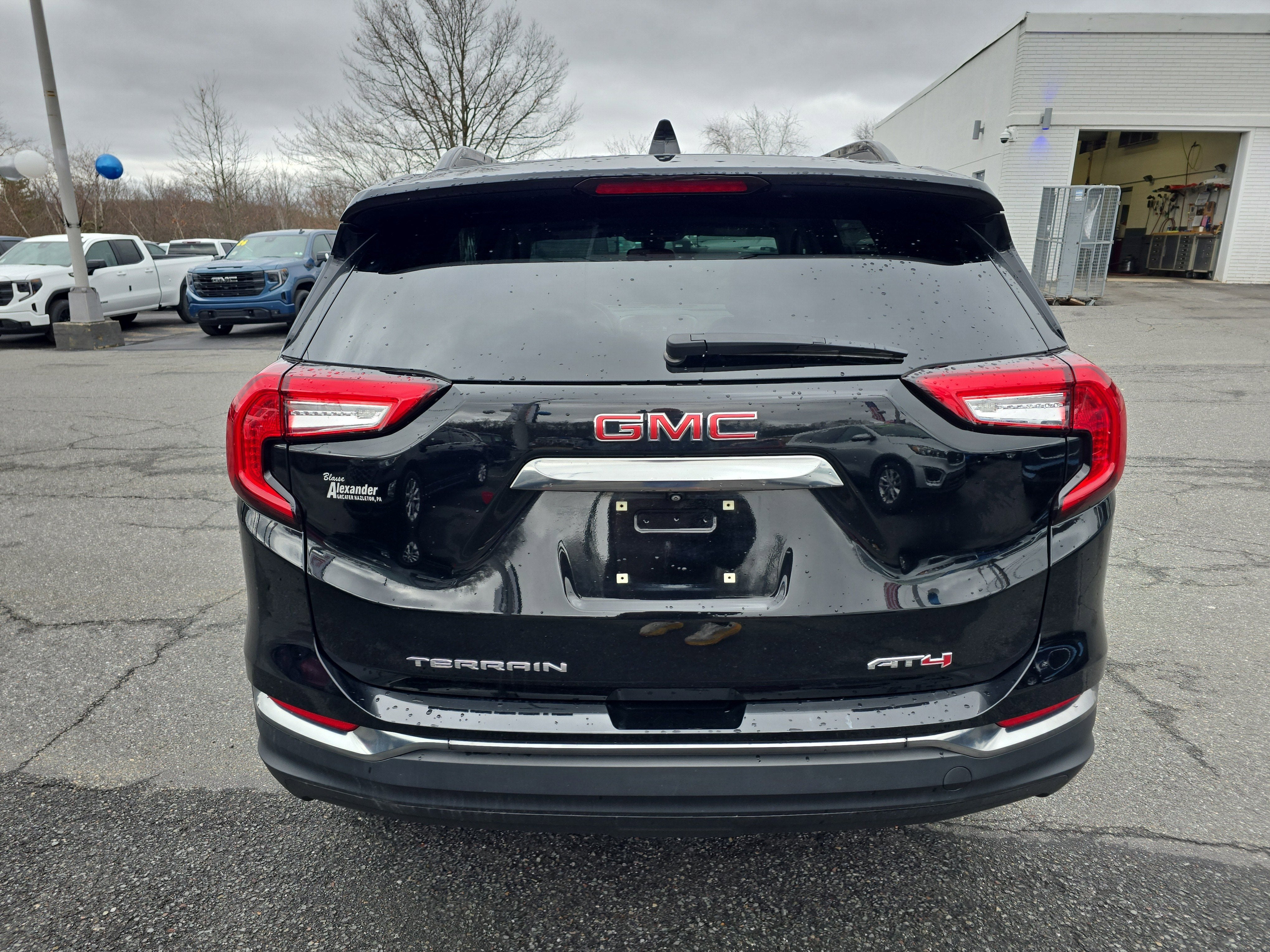 2022 GMC Terrain AT4