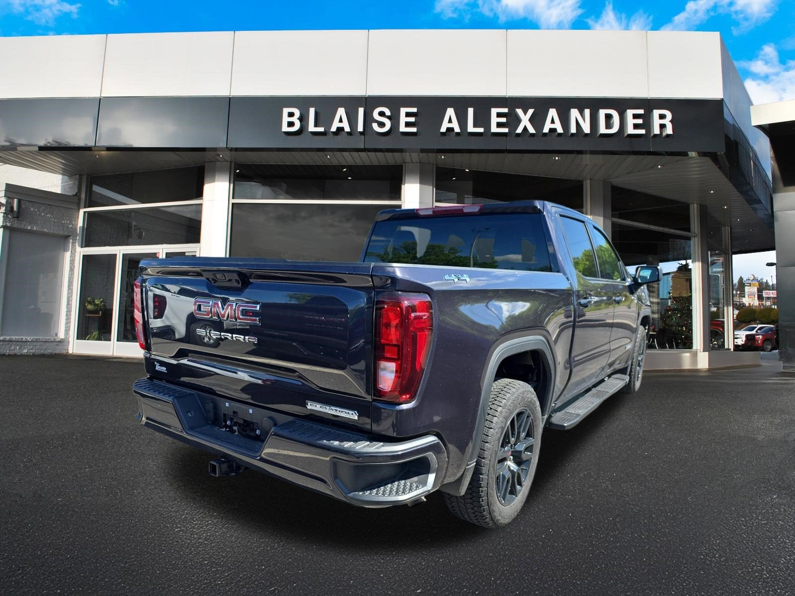 2025 GMC Sierra 1500 Elevation