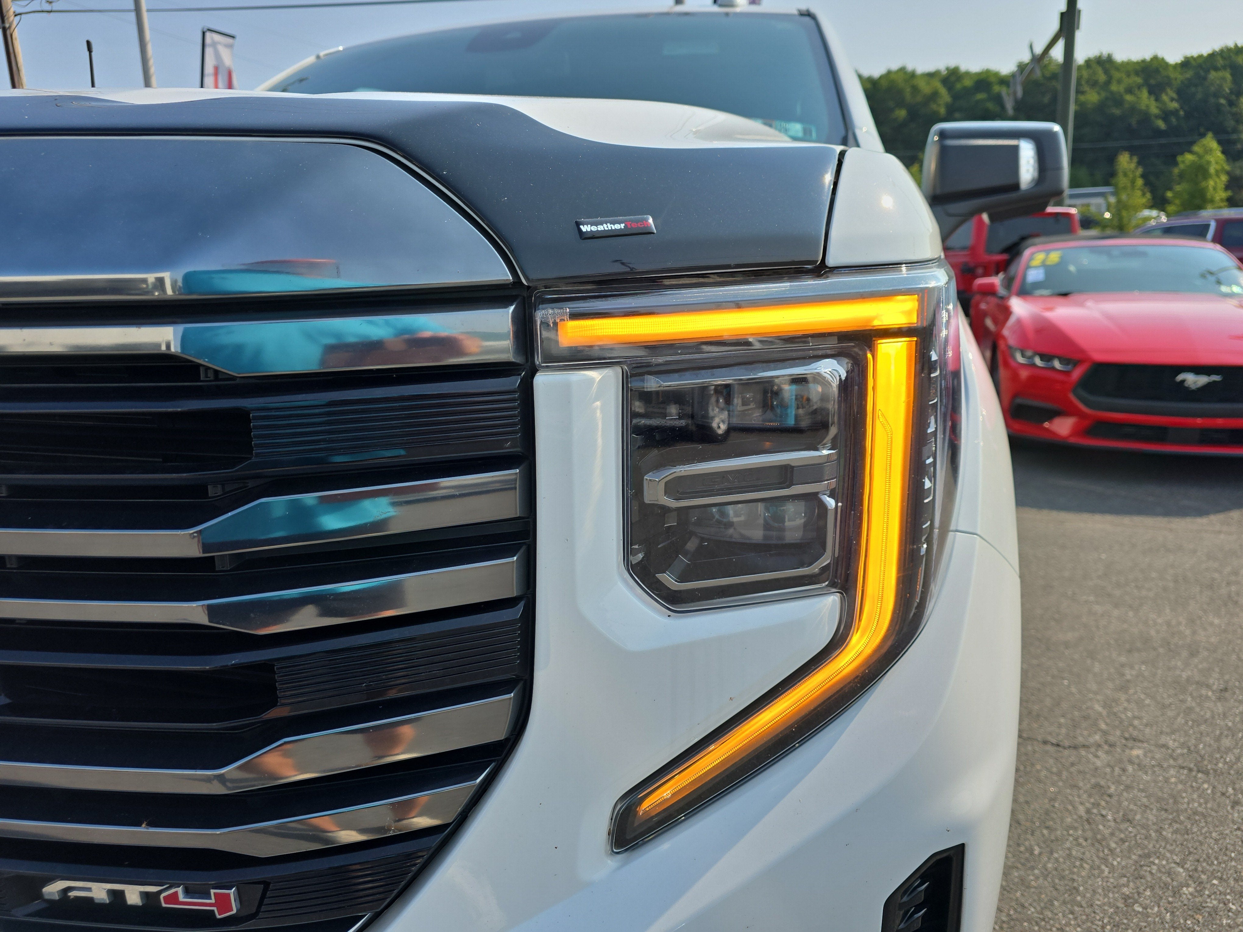 2023 GMC Sierra 1500 AT4